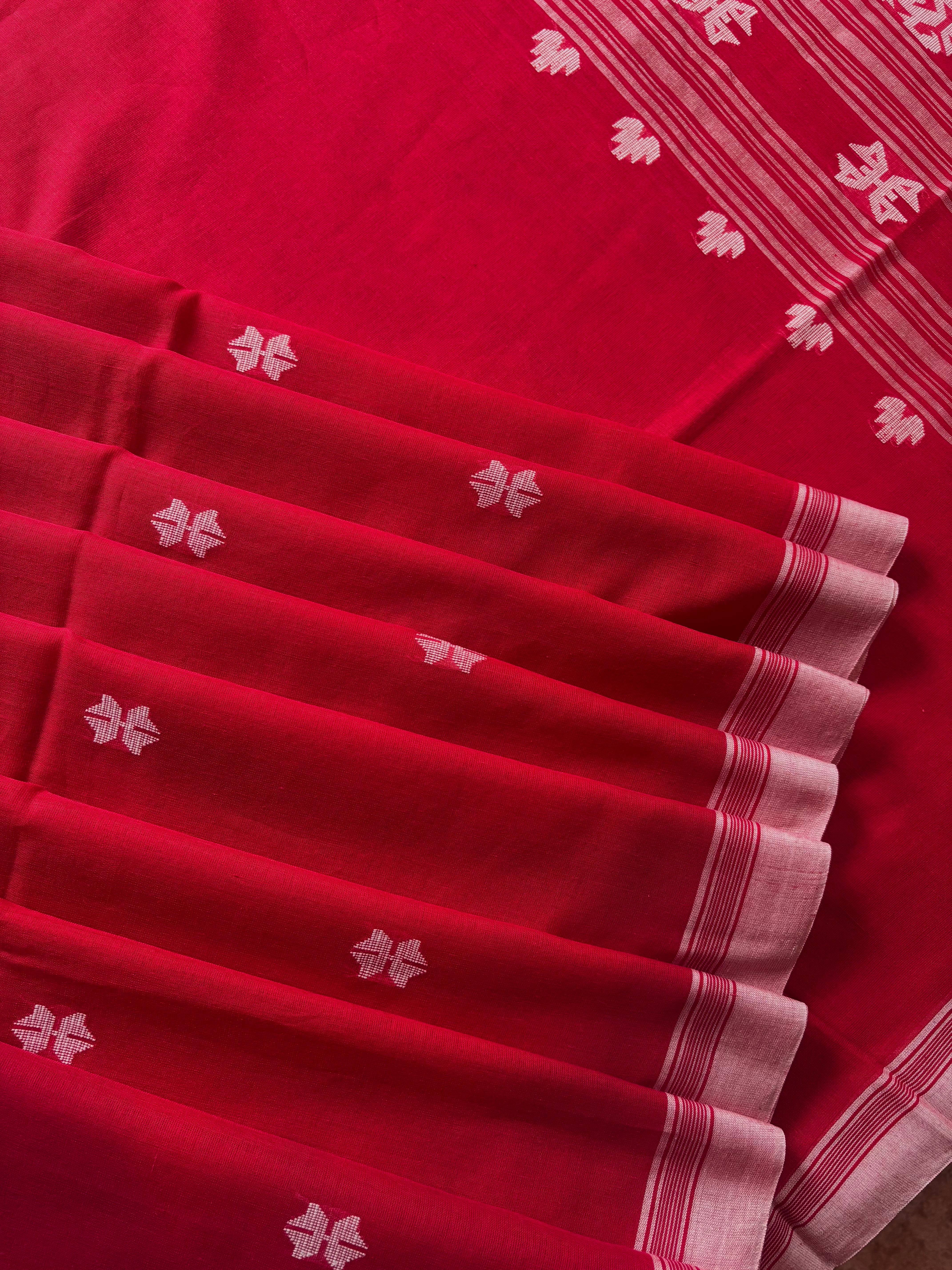 Handwoven Red Colour Cotton Jamdani Saree