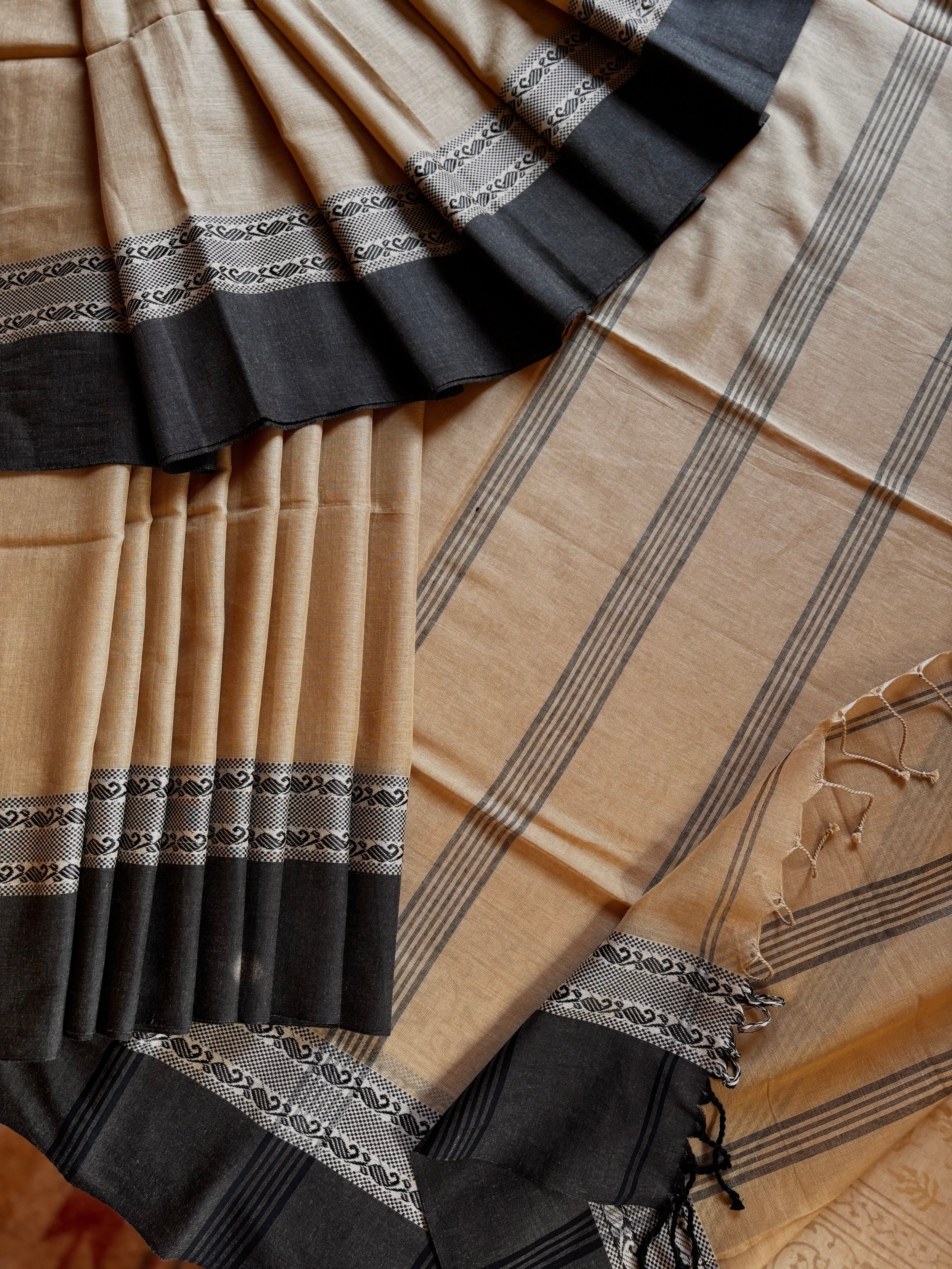 Handwoven Natural Tussar Colour With Black Phulia Cotton Saree