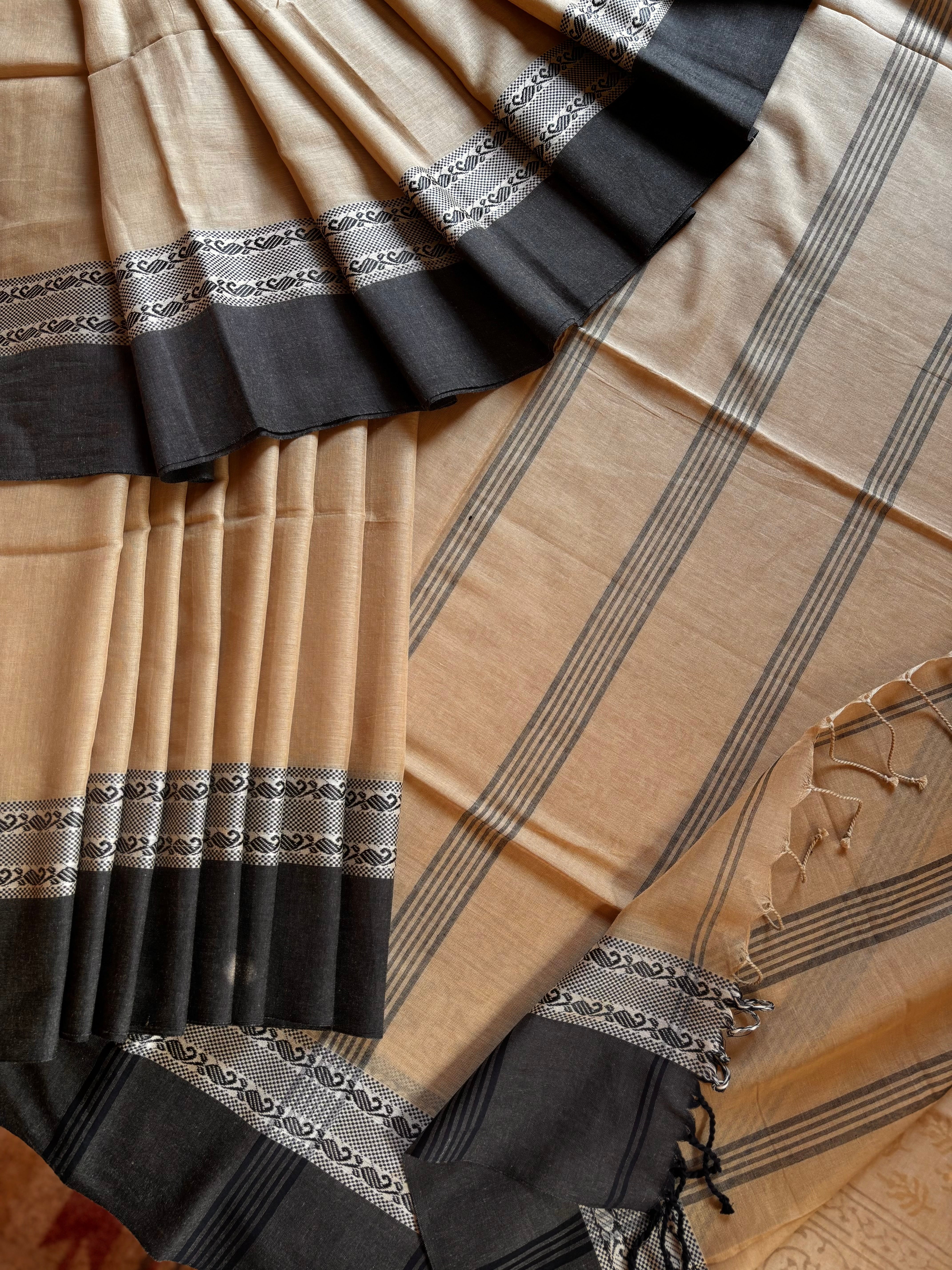 Handwoven Natural Tussar Colour With Black Phulia Cotton Saree