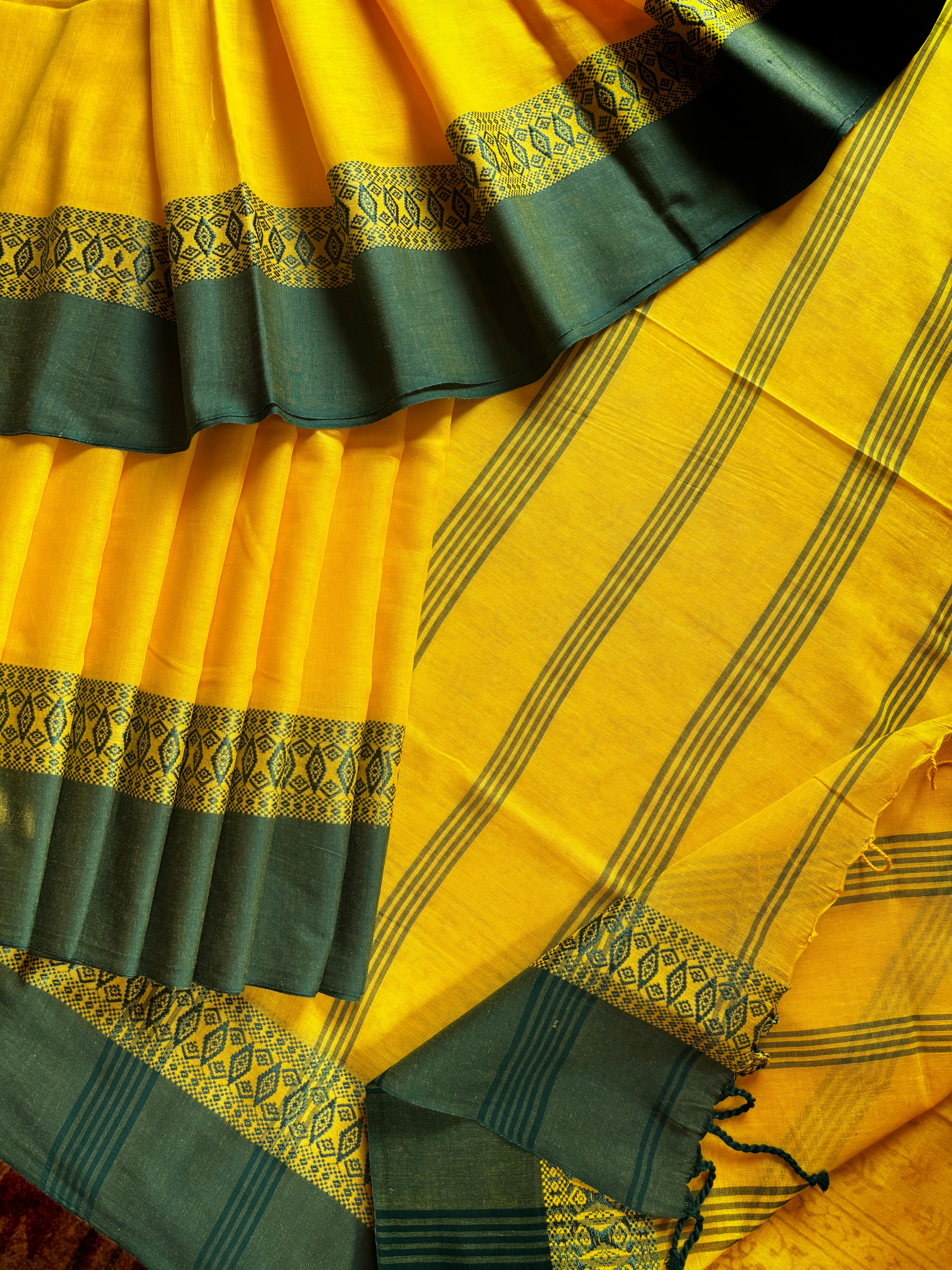 Handwoven Yellow Green Phulia Cotton Saree