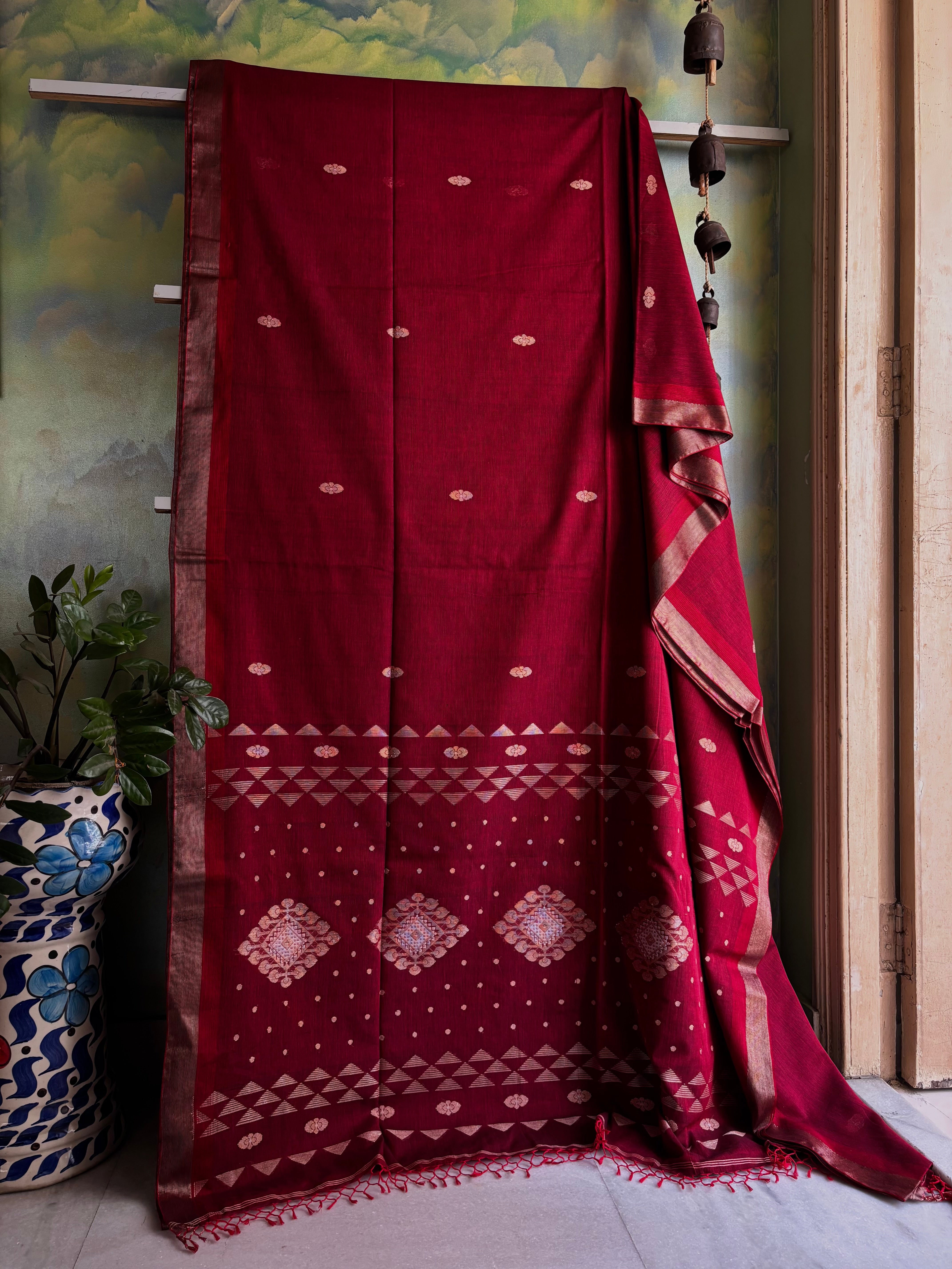 Handwoven Maroon Colour Cotton Jamdani Saree