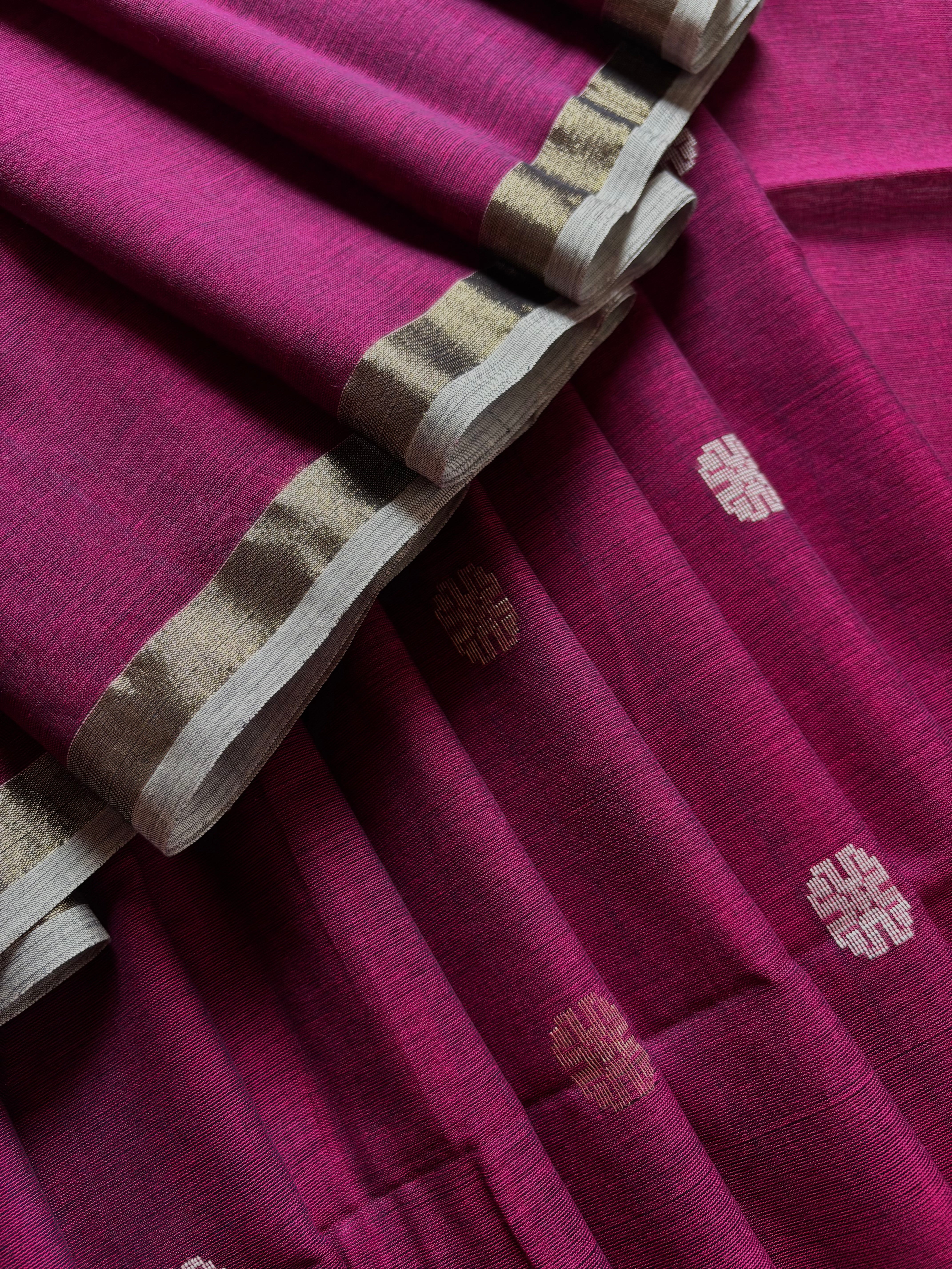 Handwoven Purple Colour Cotton Jamdani Saree