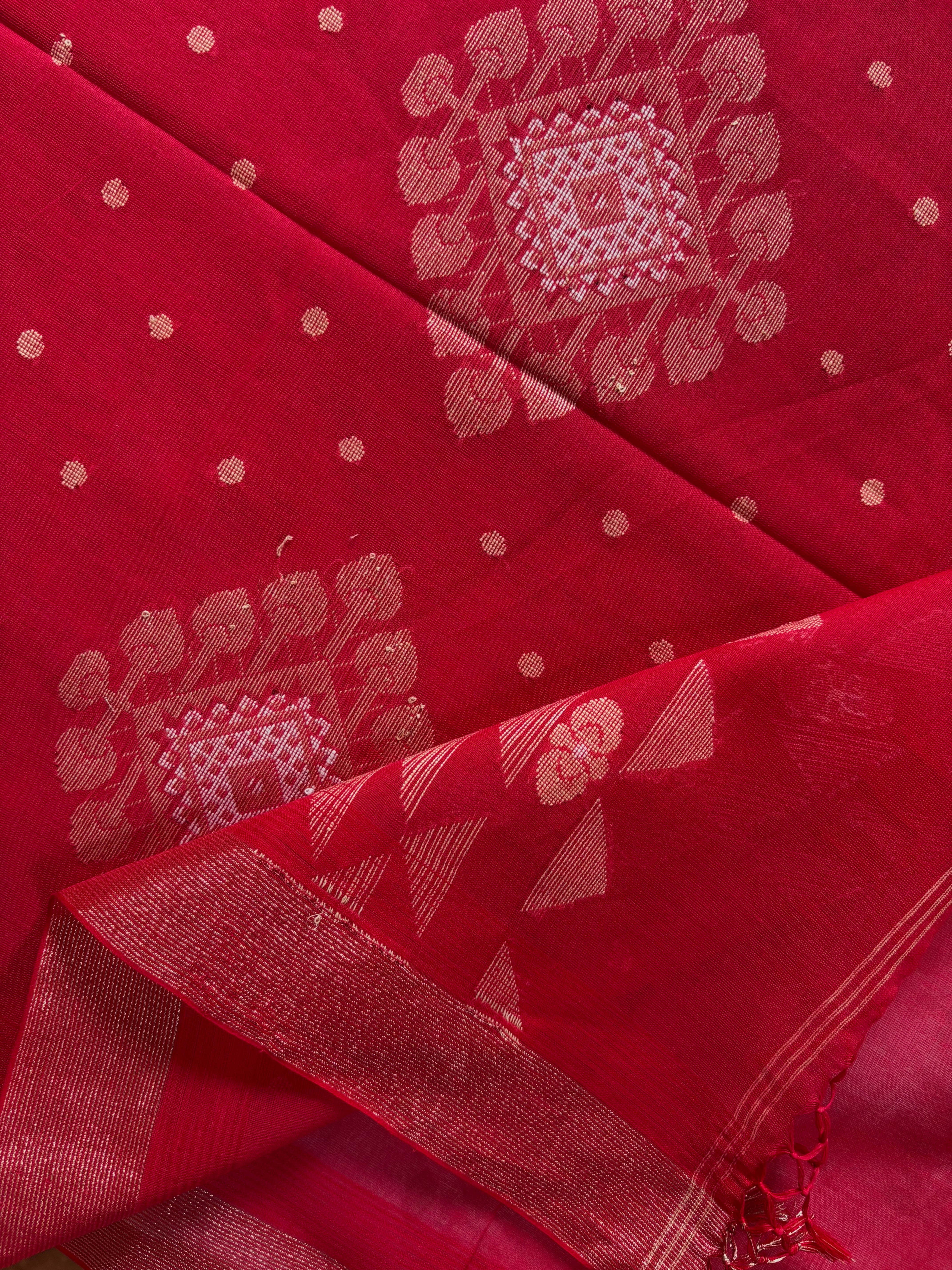 Handwoven Red Colour Cotton Jamdani Saree