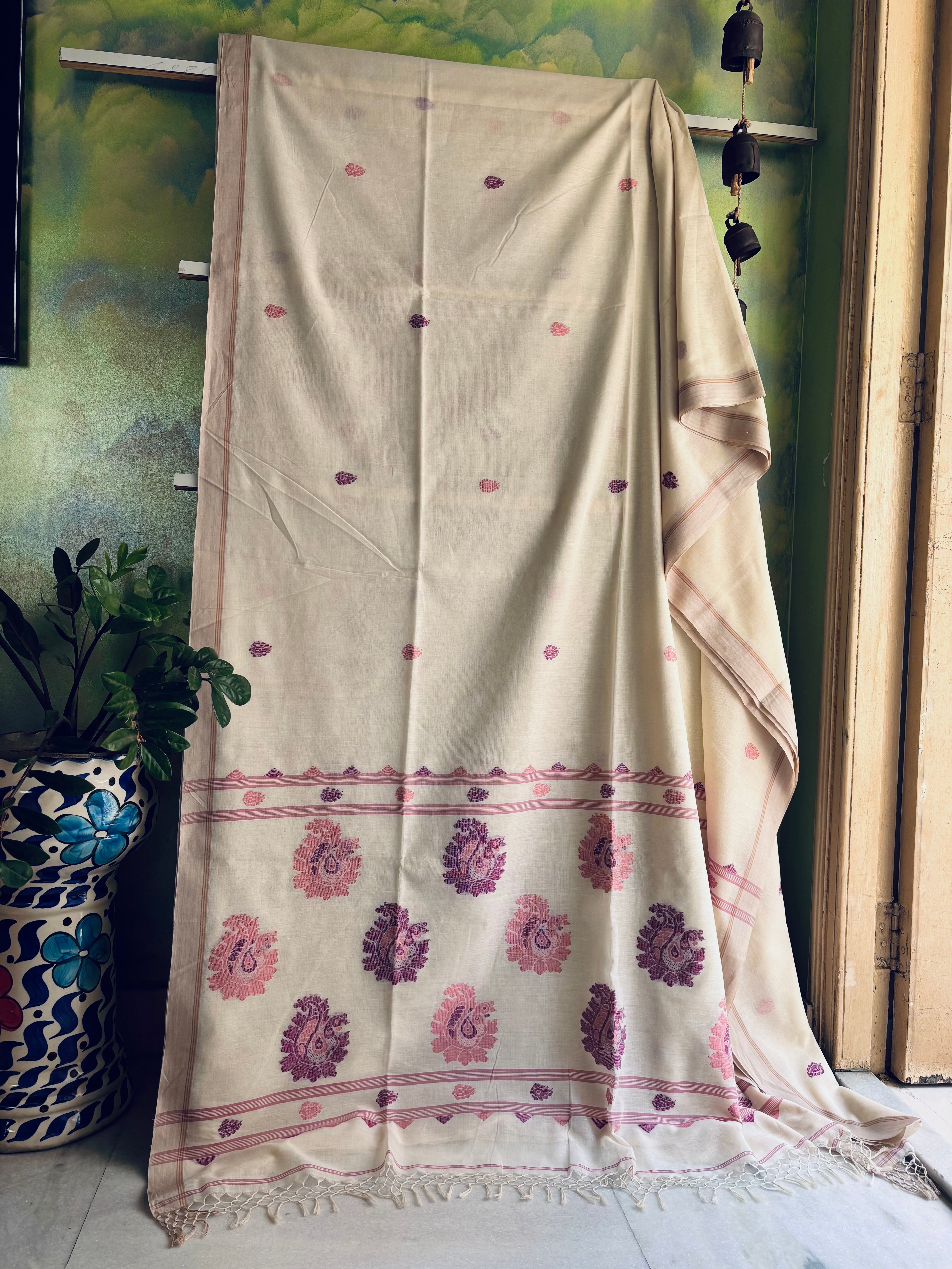 Handwoven Cream Colour Cotton Jamdani Saree