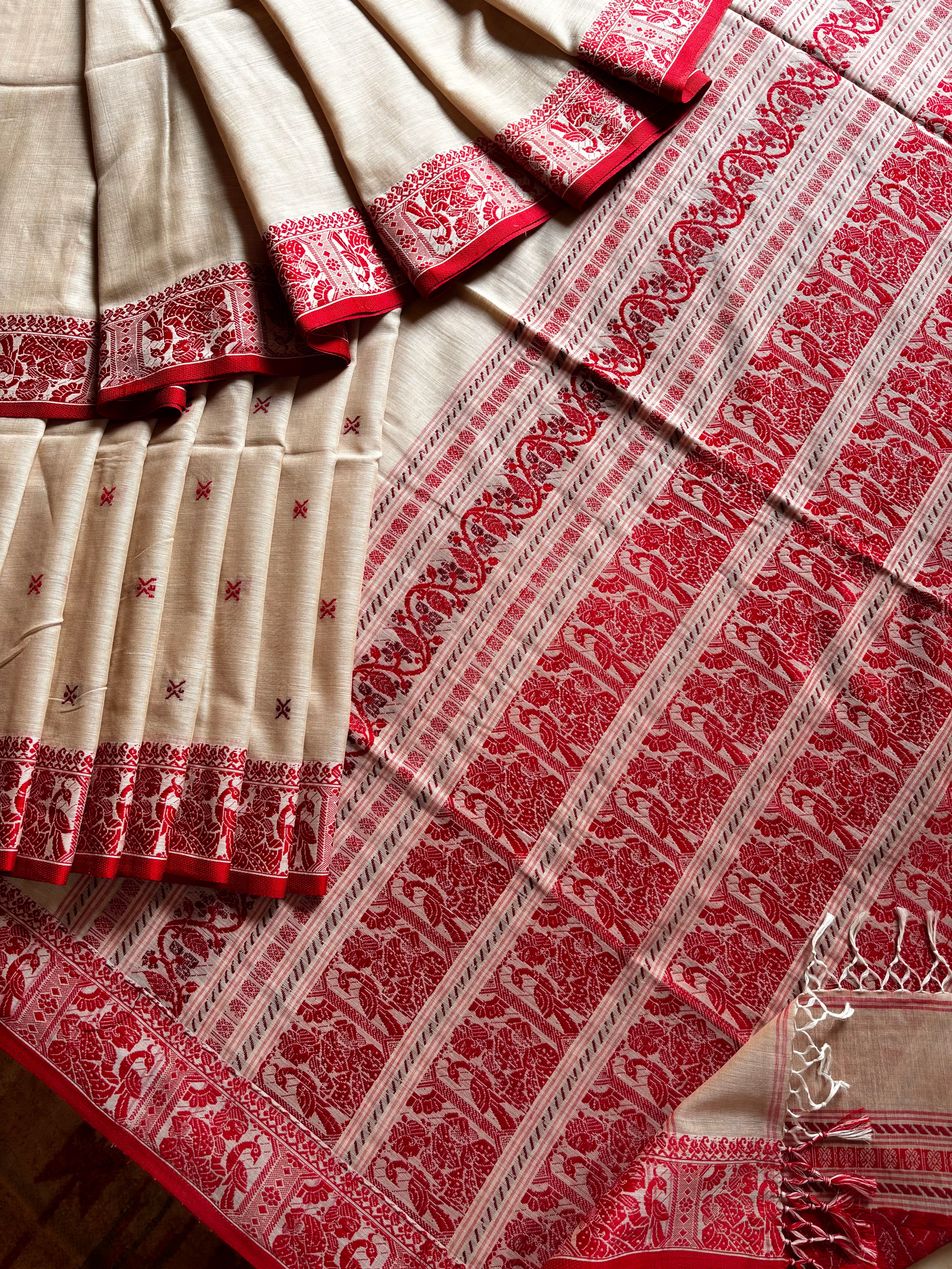 Handwoven Beige Red Baluchari Cotton Saree