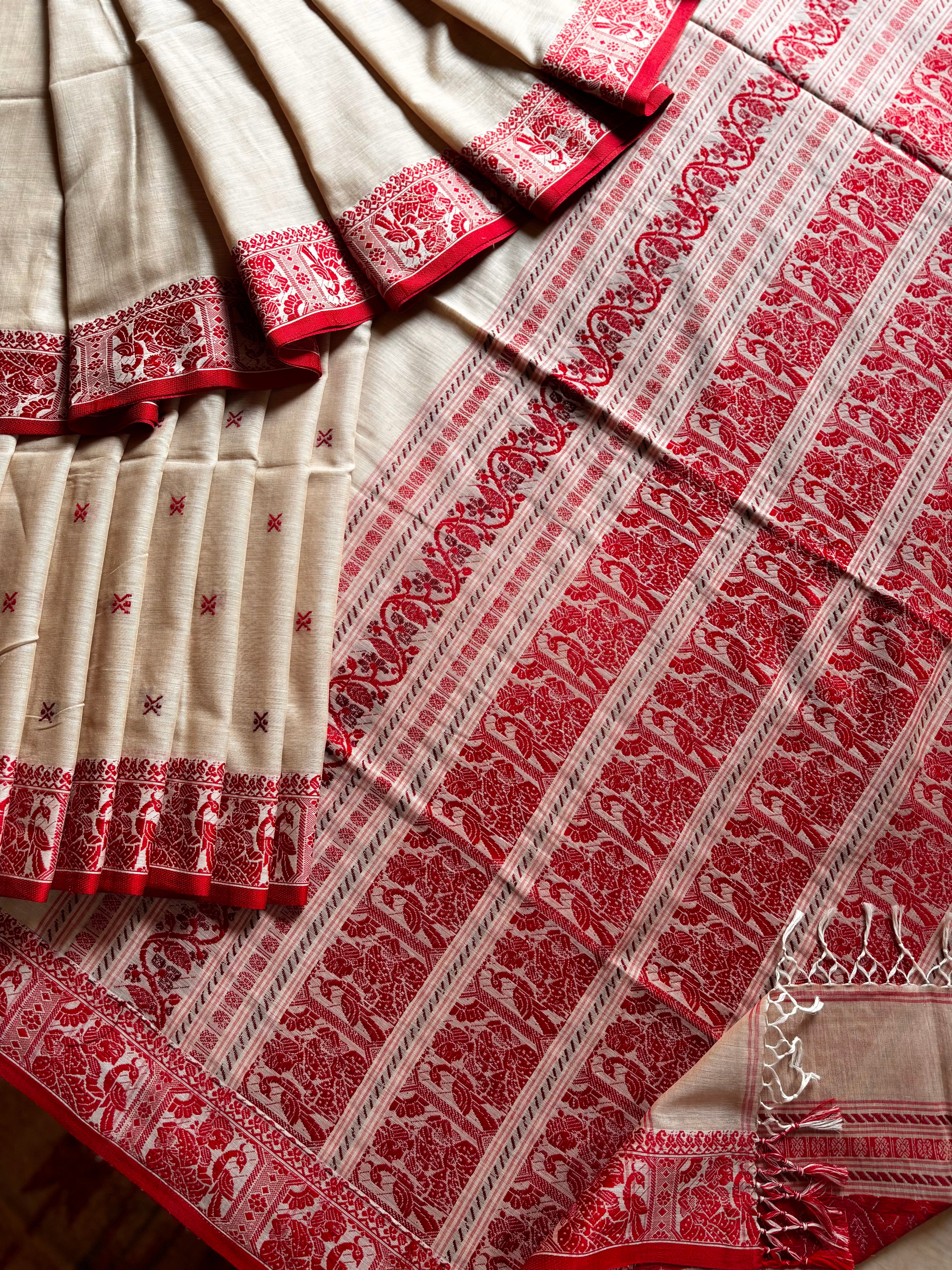 Handwoven Beige Red Baluchari Cotton Saree