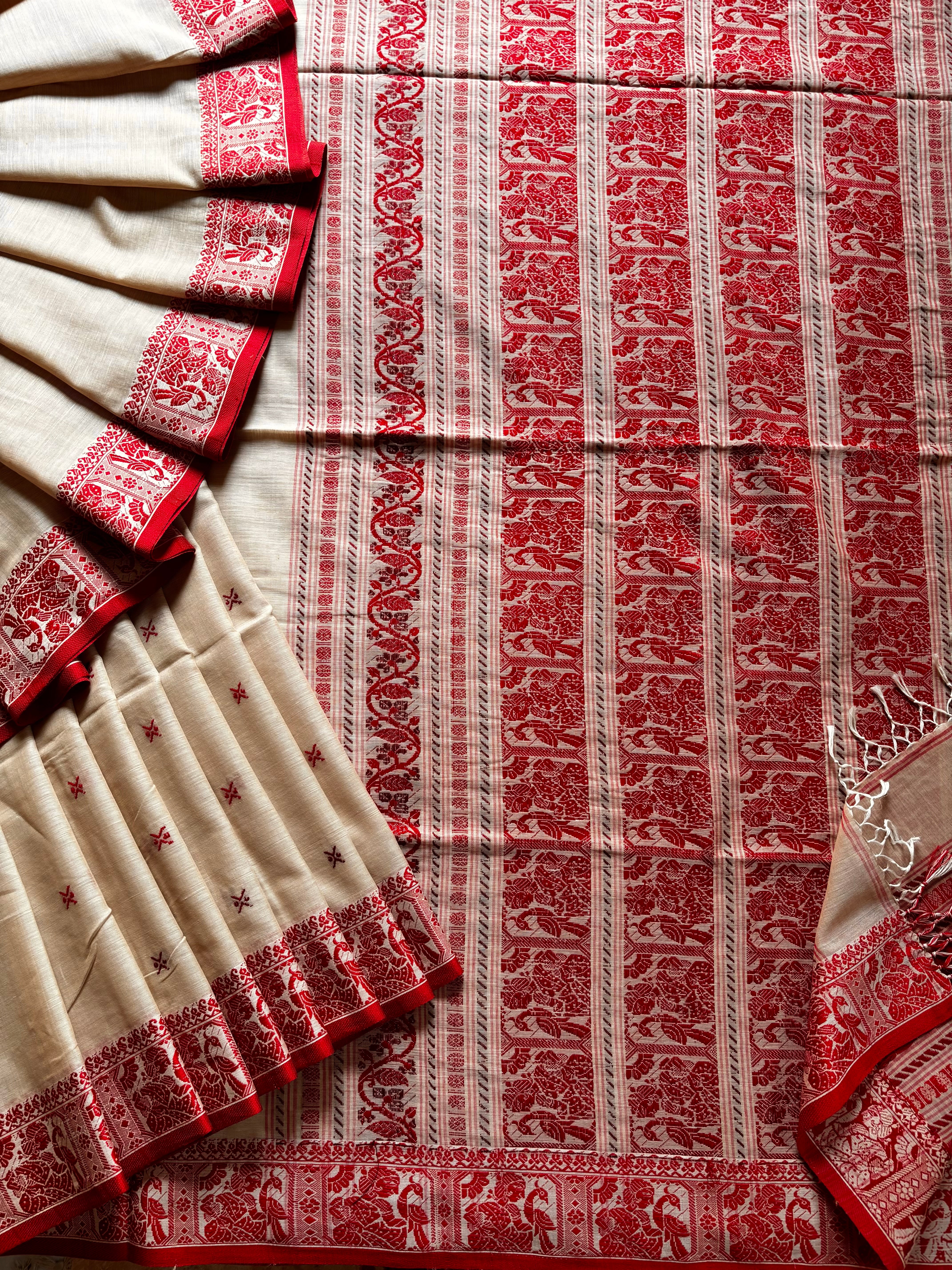 Handwoven Beige Red Baluchari Cotton Saree