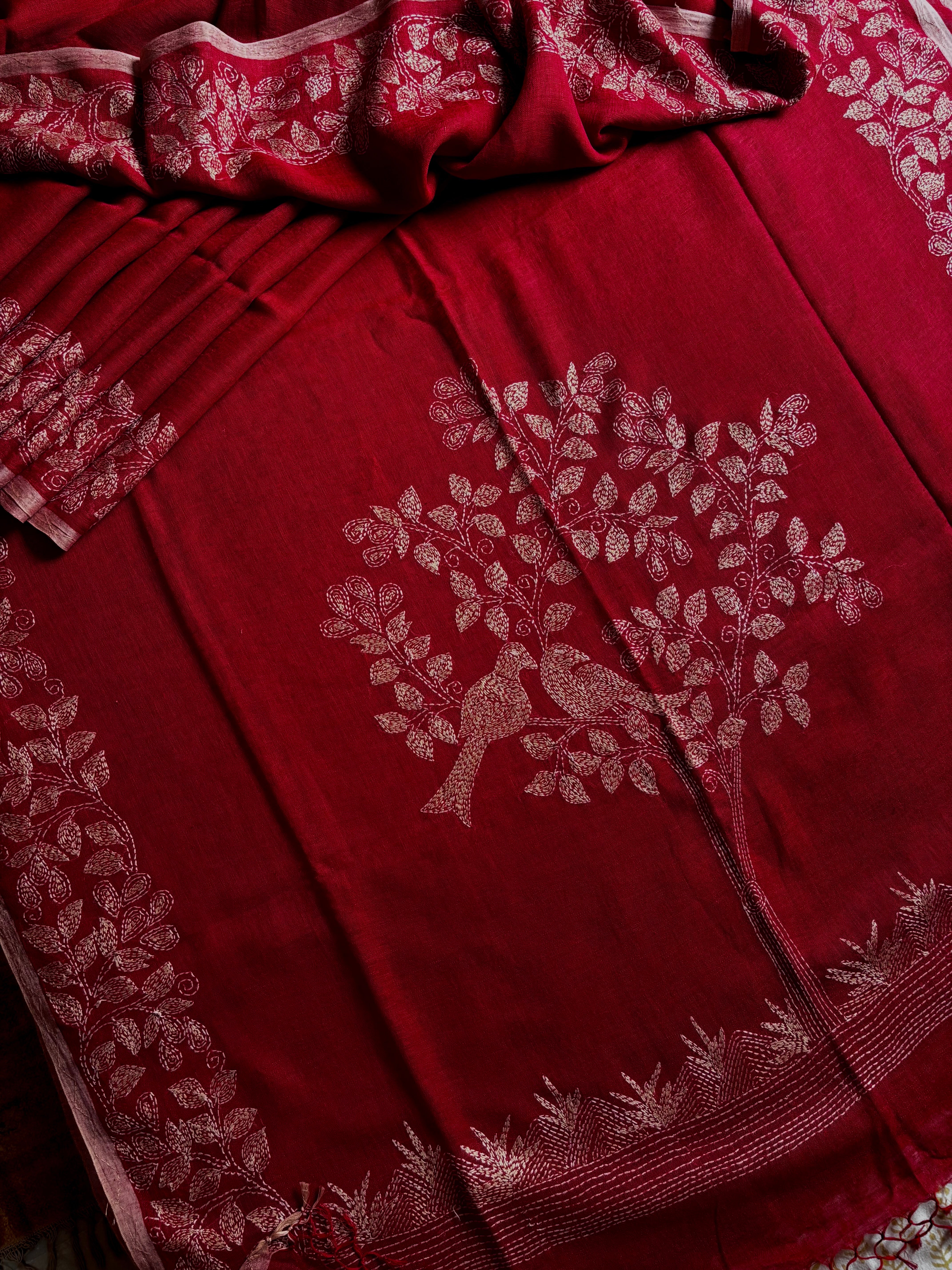 Handmade Reddish Maroon Colour Linen Kantha Saree