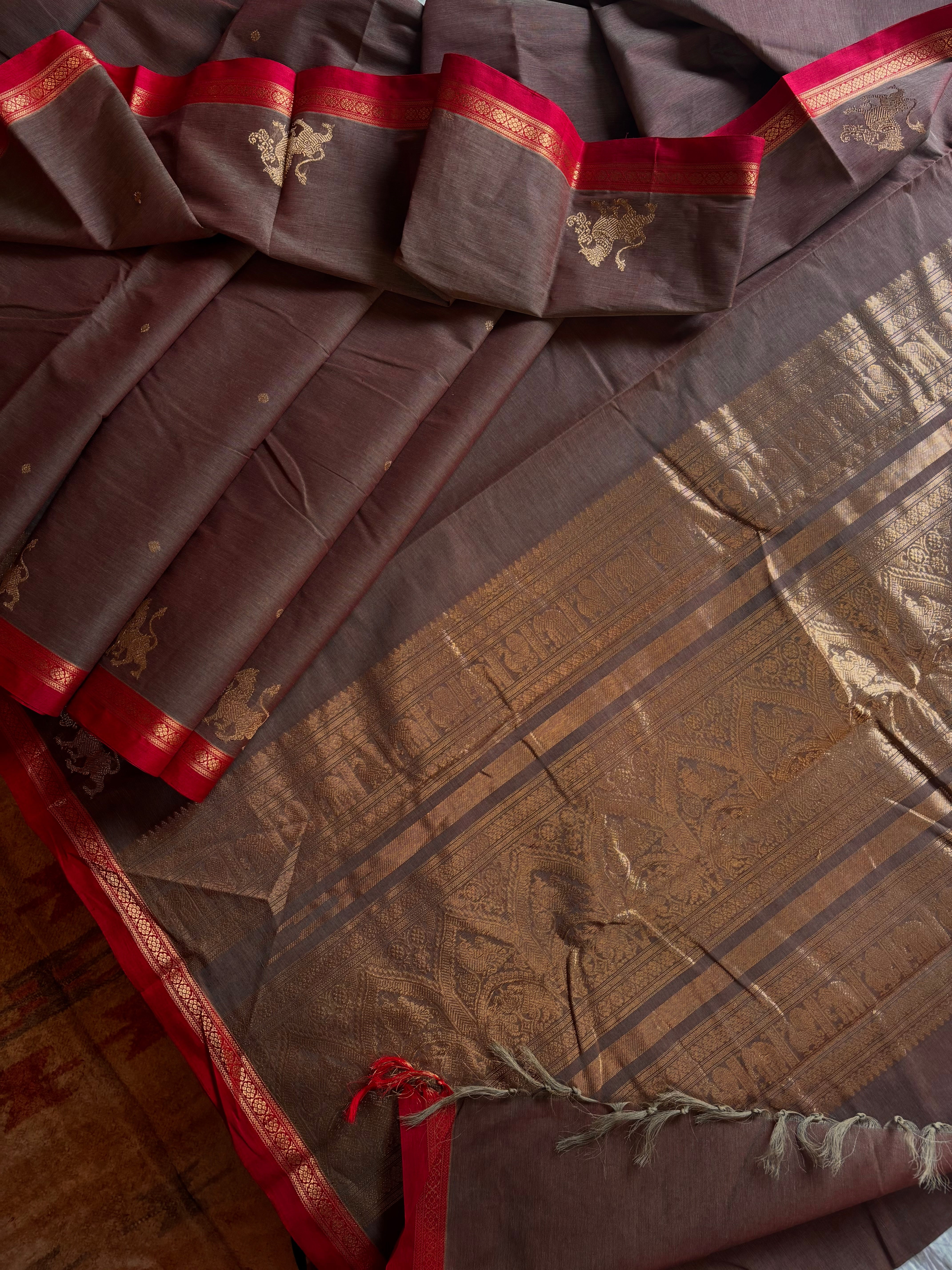 Handwoven Dual Toned Cinnamon Colour Cotton Kanchipuram Saree