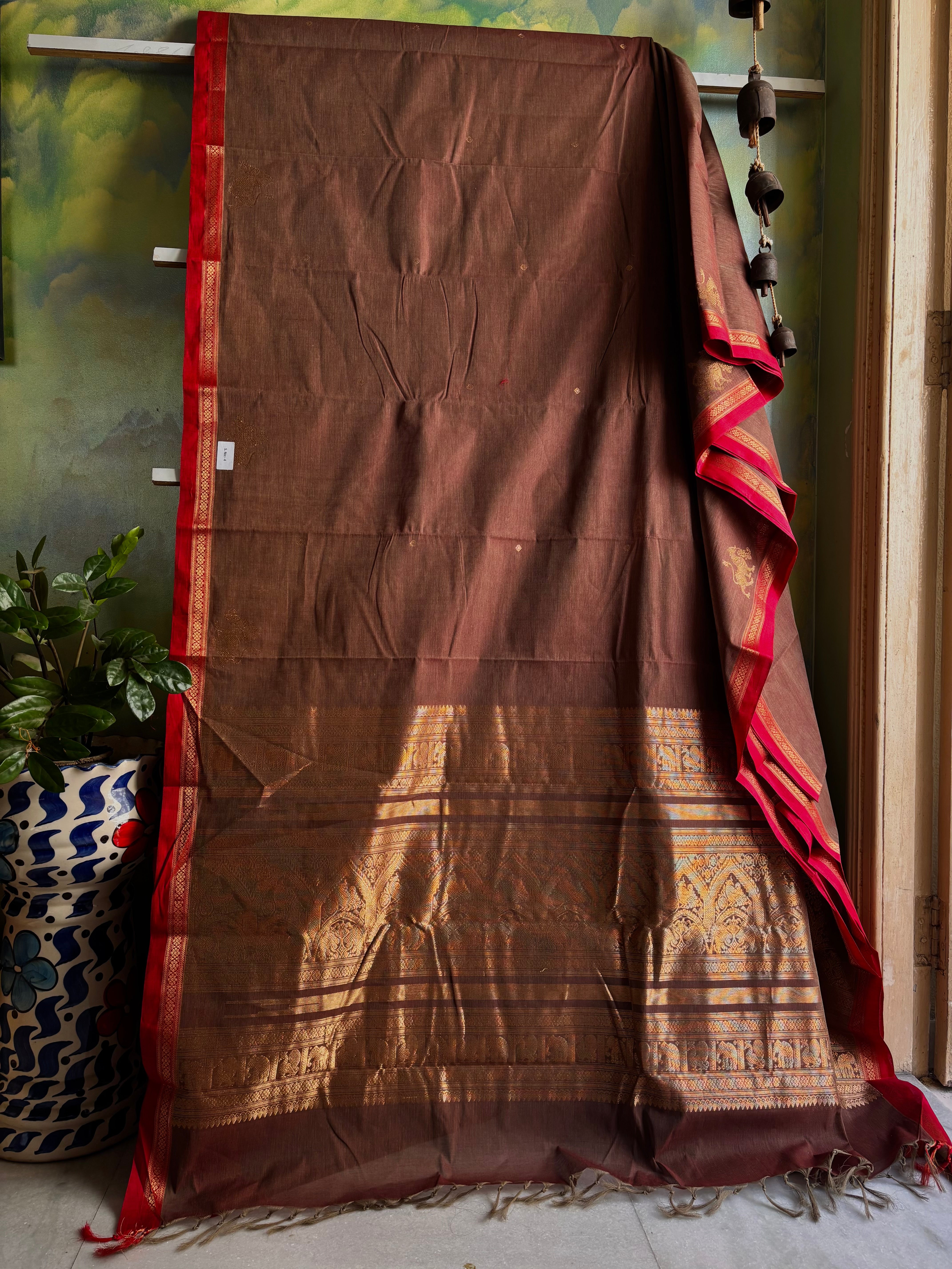 Handwoven Dual Toned Cinnamon Colour Cotton Kanchipuram Saree