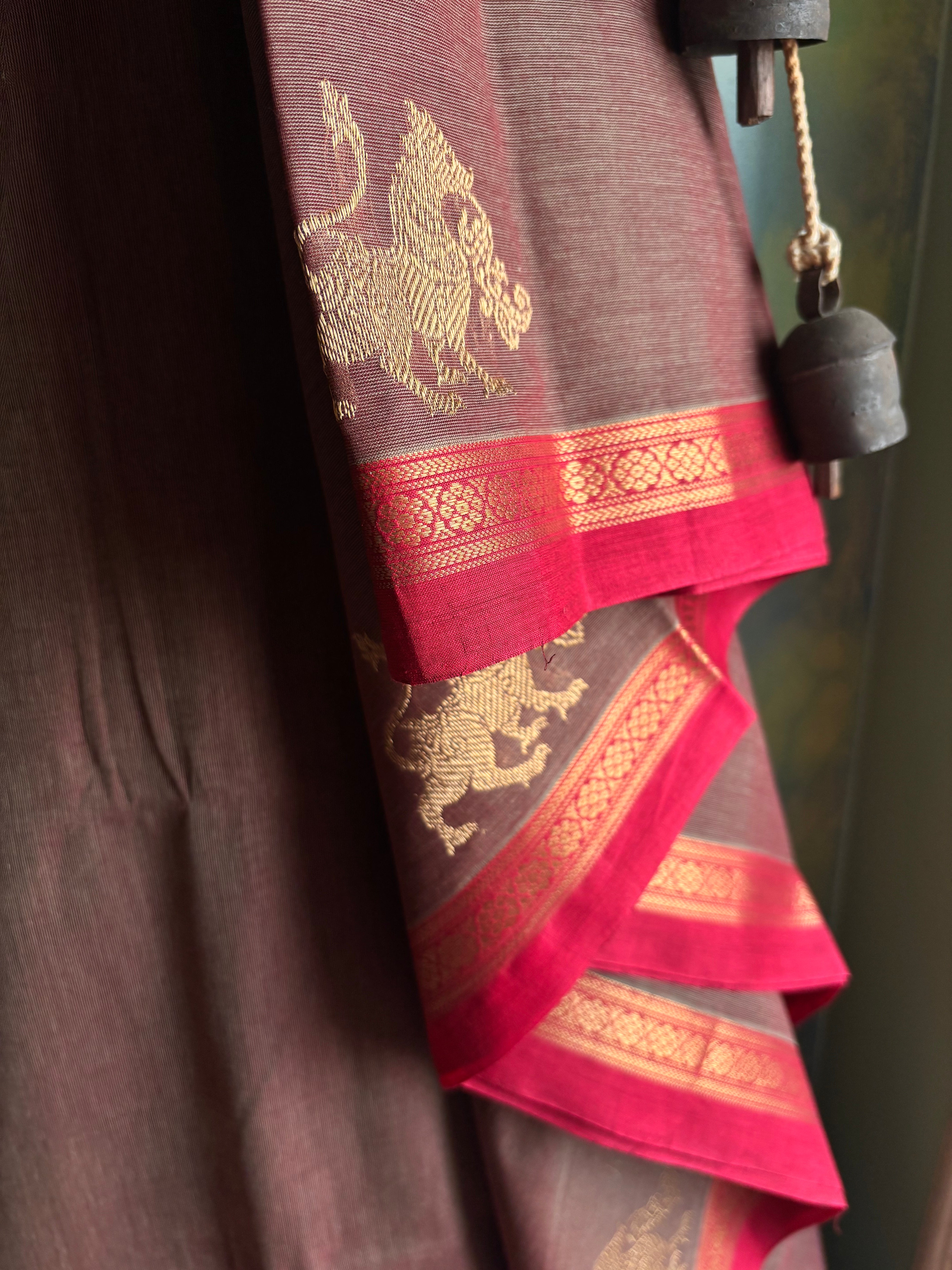 Handwoven Dual Toned Cinnamon Colour Cotton Kanchipuram Saree