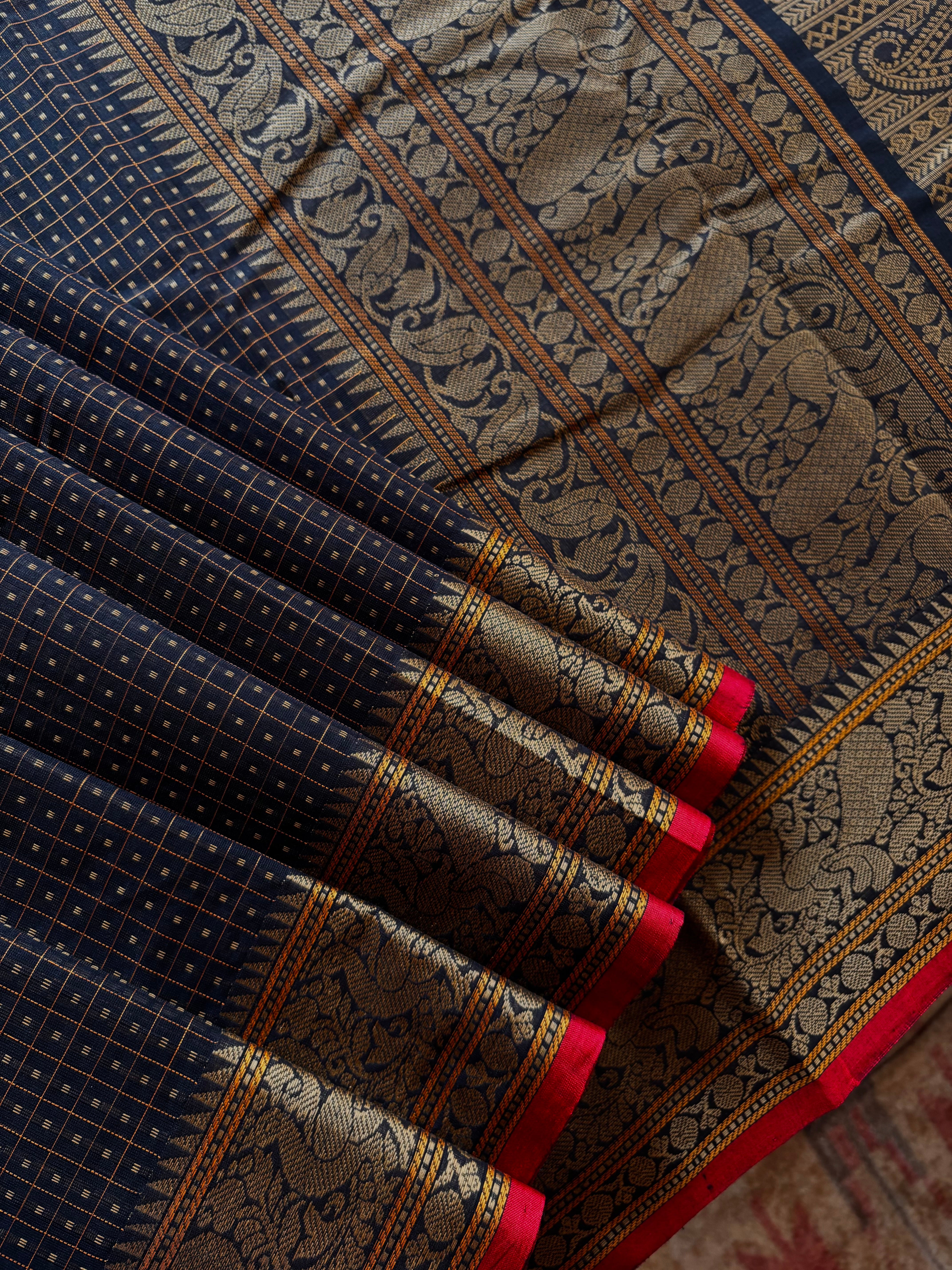 Handwoven Black Cotton Kanchipuram Saree