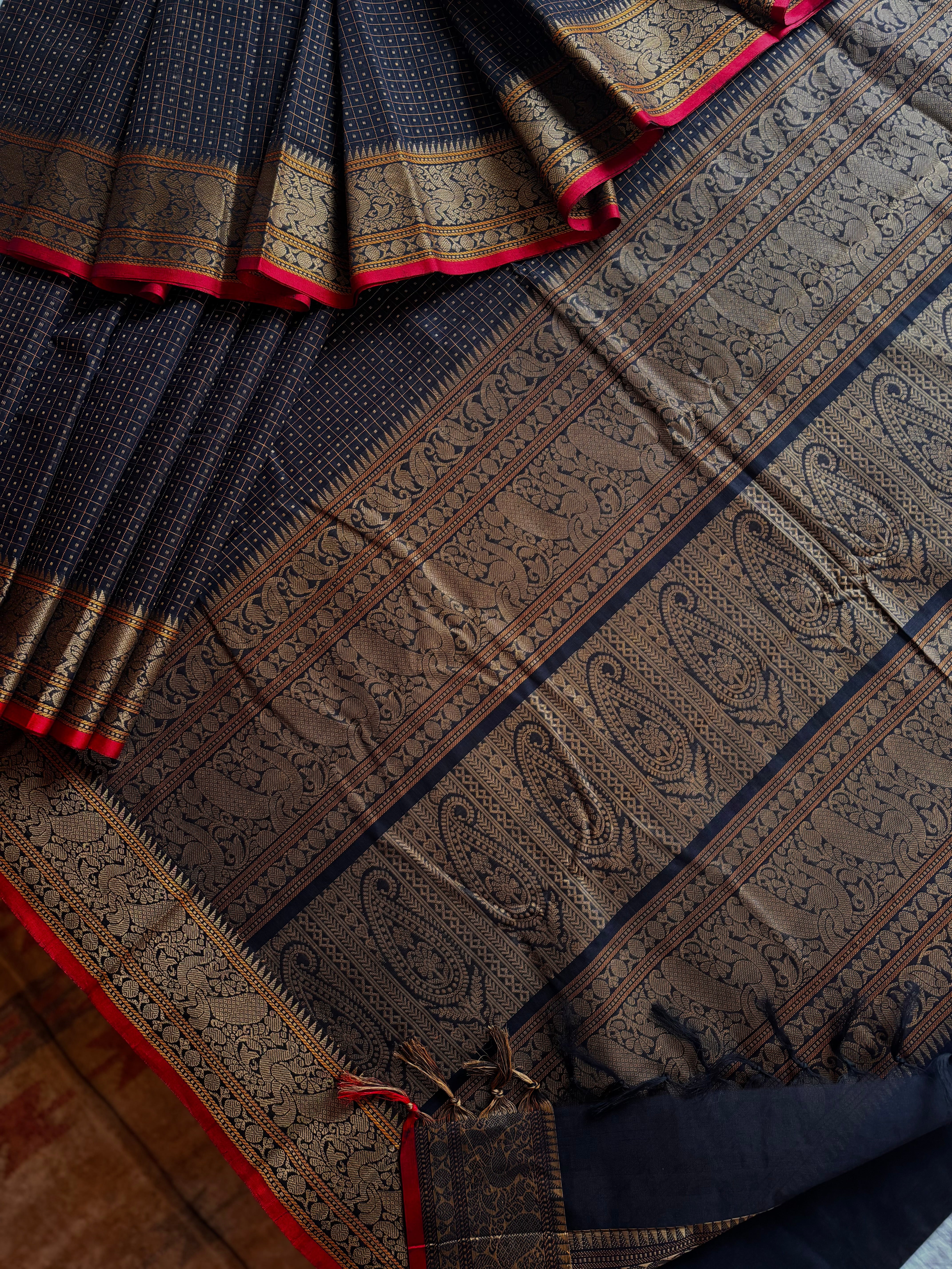 Handwoven Black Cotton Kanchipuram Saree