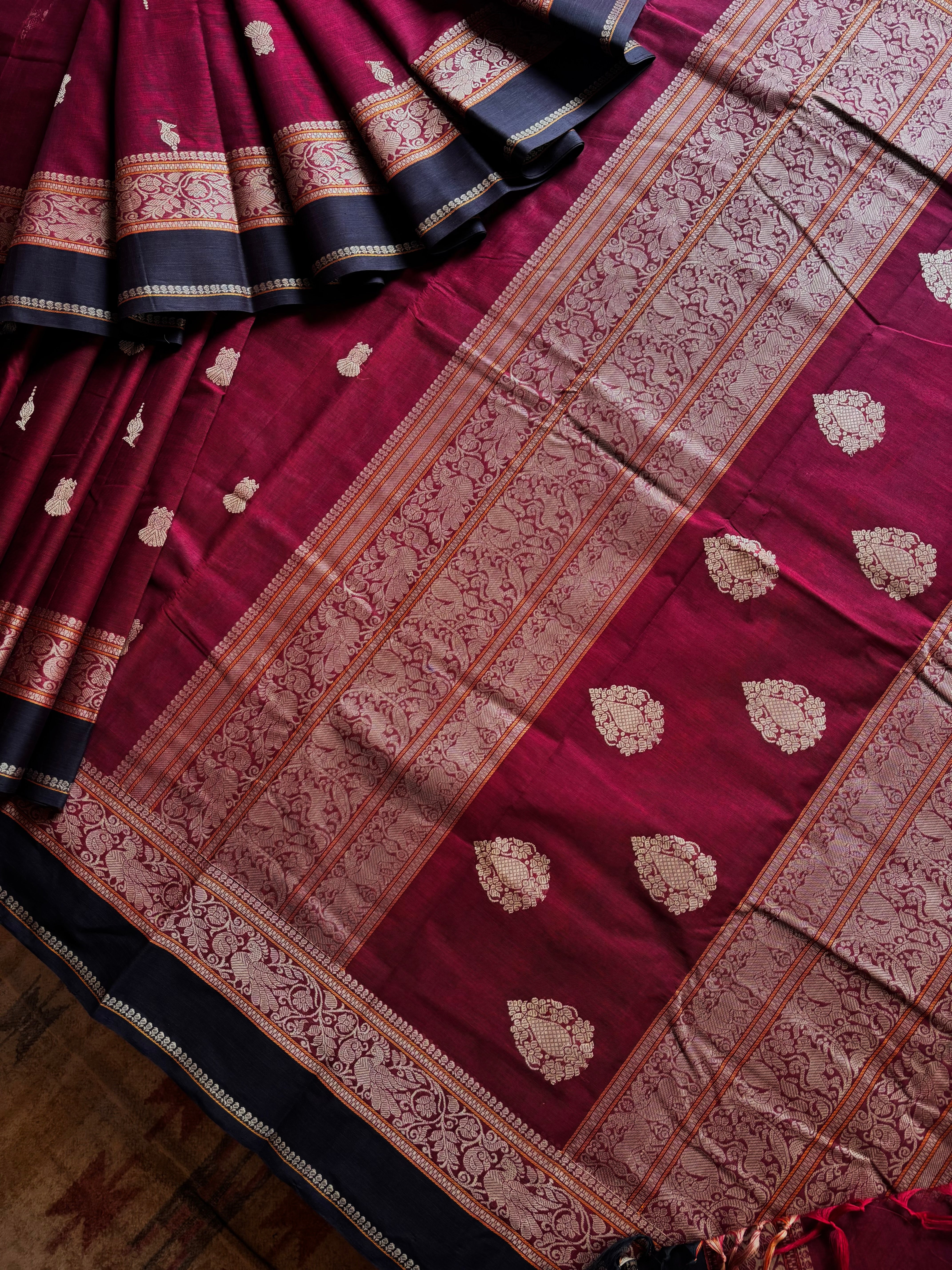 Handwoven Maroon Colour Cotton Kanchipuram Saree