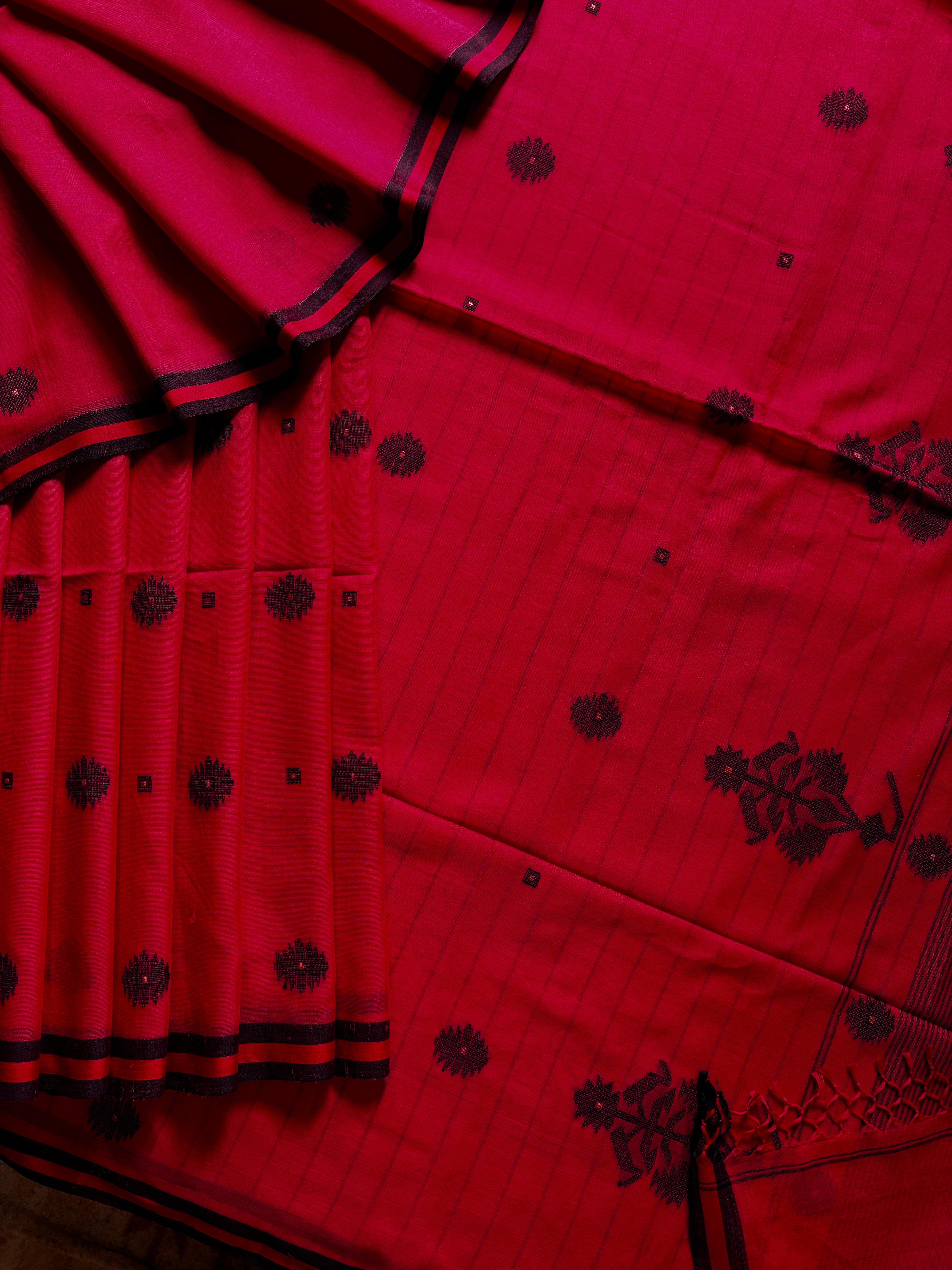 Handwoven Red Colour Cotton Jamdani