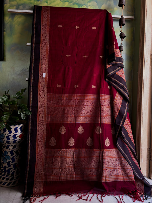 Handwoven Maroon Colour Cotton Kanchipuram Saree
