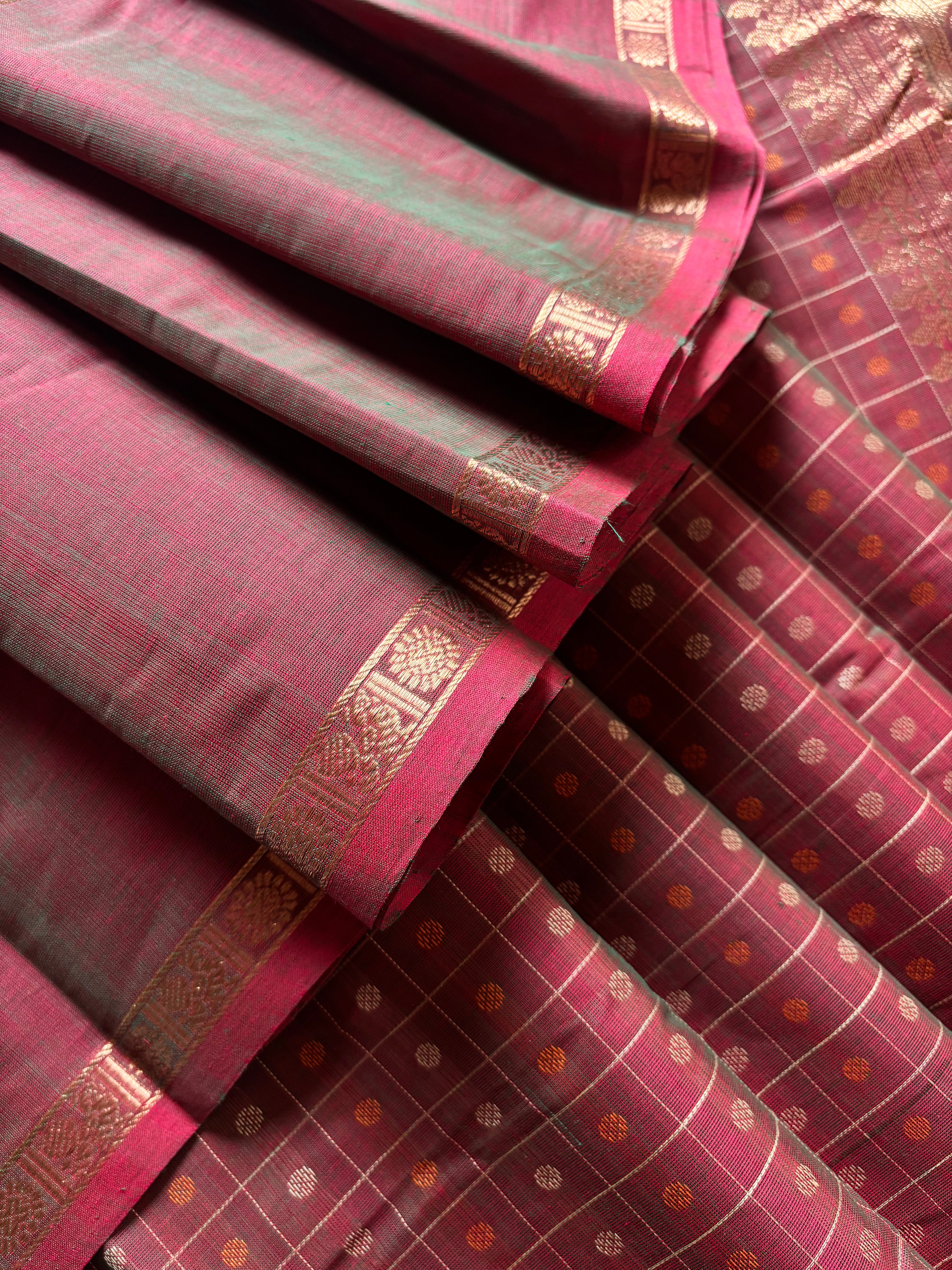 Handwoven Dual Toned Cotton Kanchipuram Saree