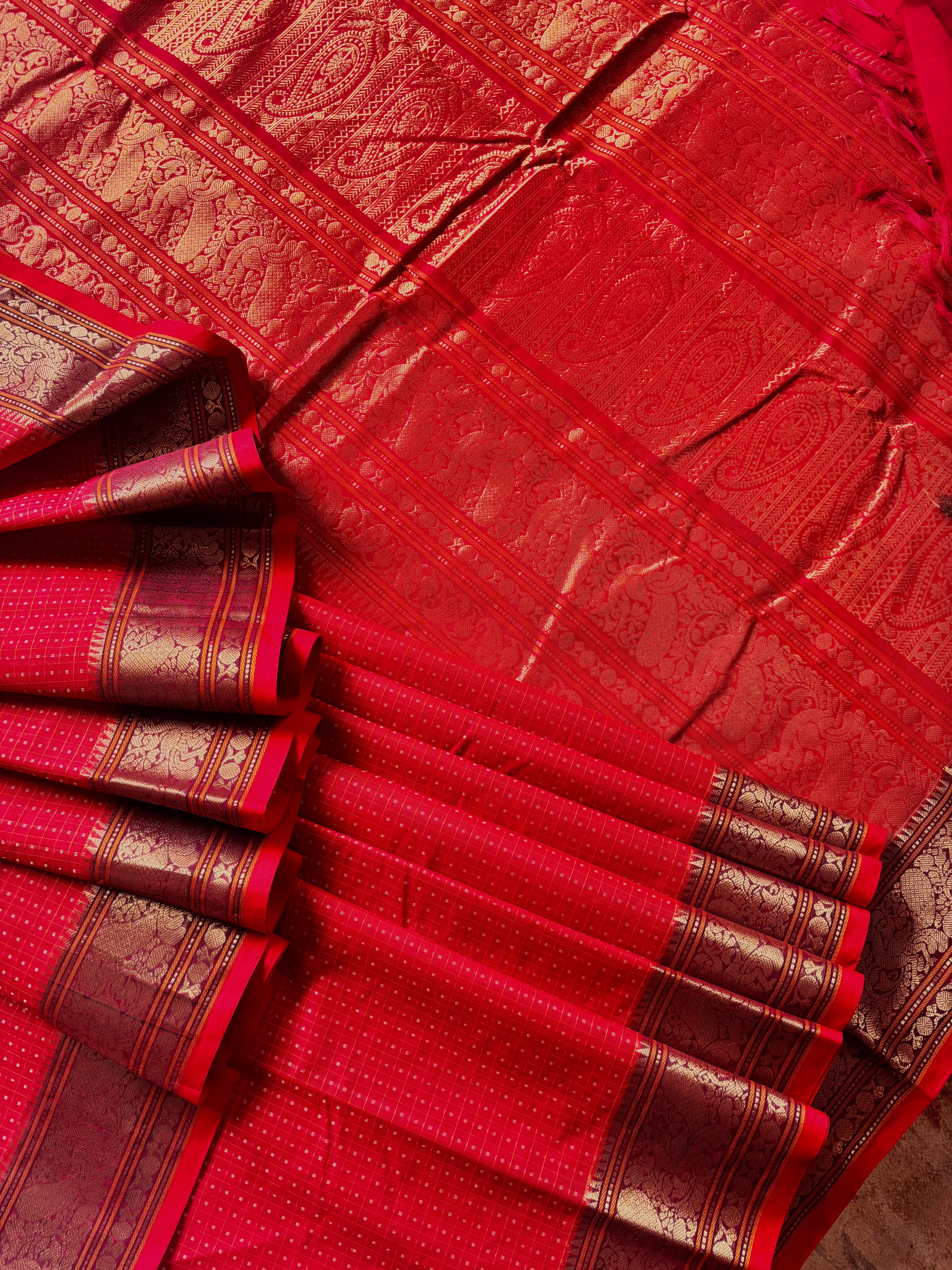 Handwoven Red Cotton Kanchipuram Saree