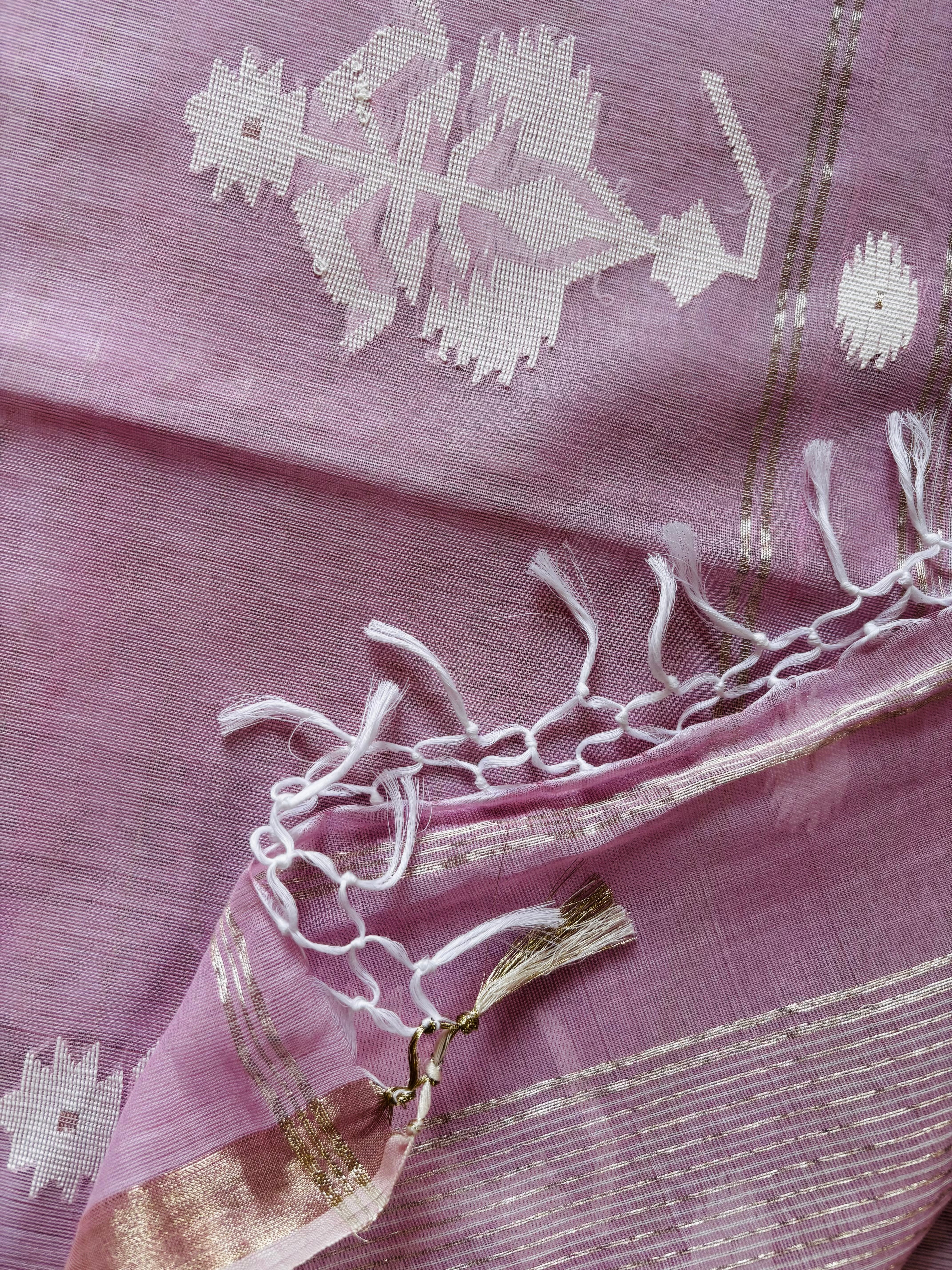 Handwoven Baby Pink Colour Cotton Jamdani Saree