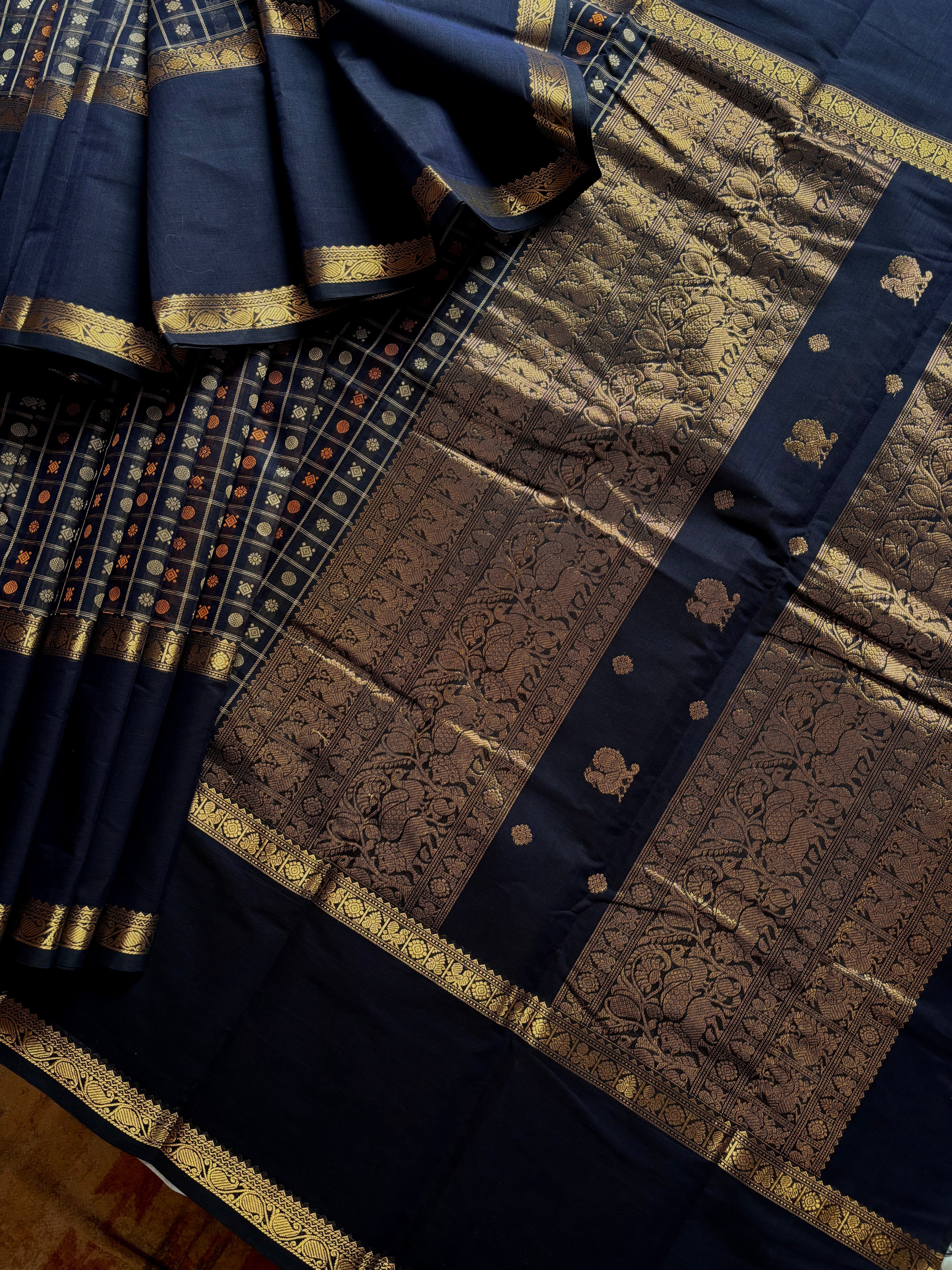 Handwoven Blue Black Colour Cotton Kanchipuram Saree