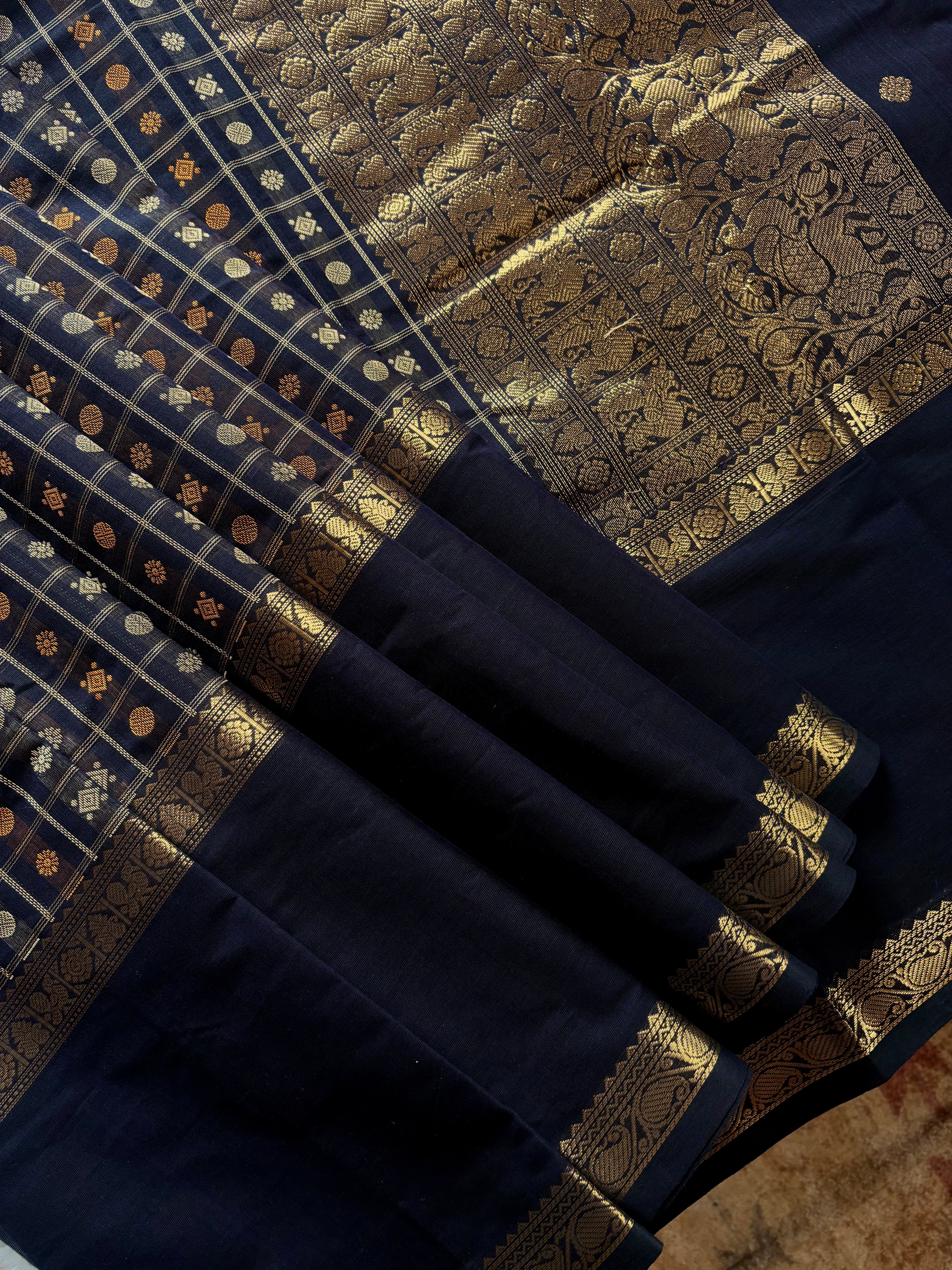 Handwoven Blue Black Colour Cotton Kanchipuram Saree