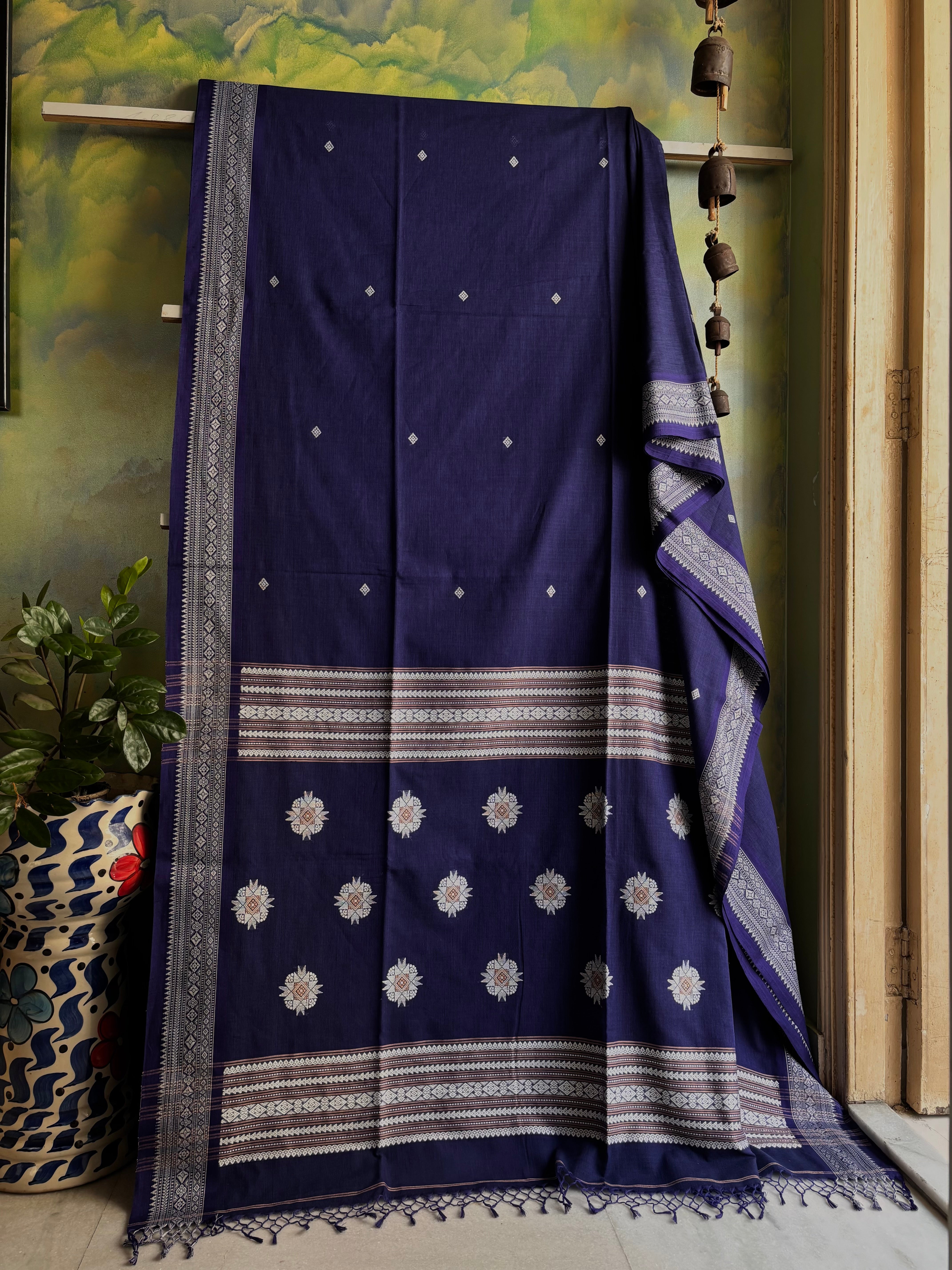 Handwoven Ink Blue Colour Phulia Cotton Saree