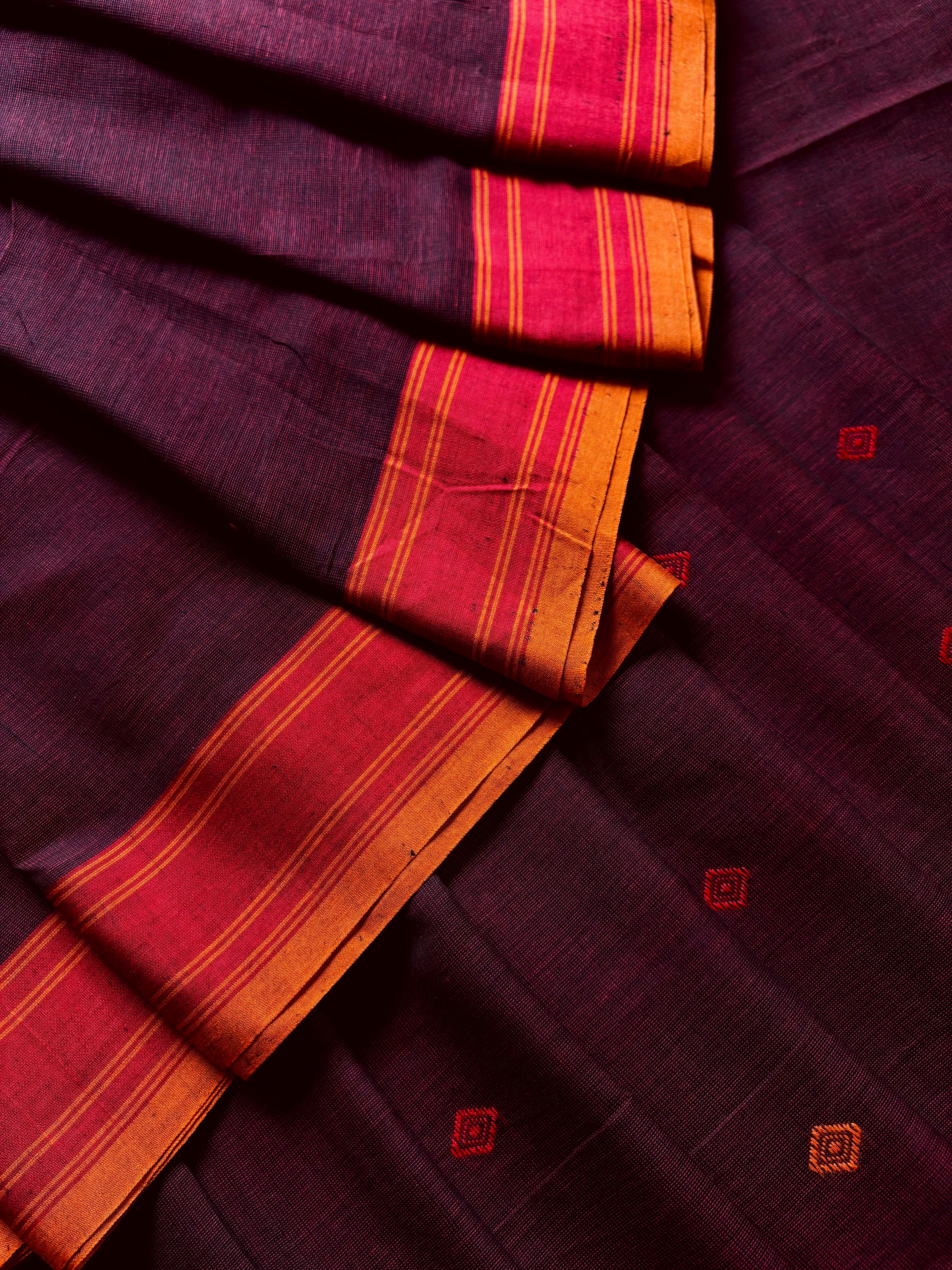 Handwoven Garnet Colour Phulia Cotton Saree