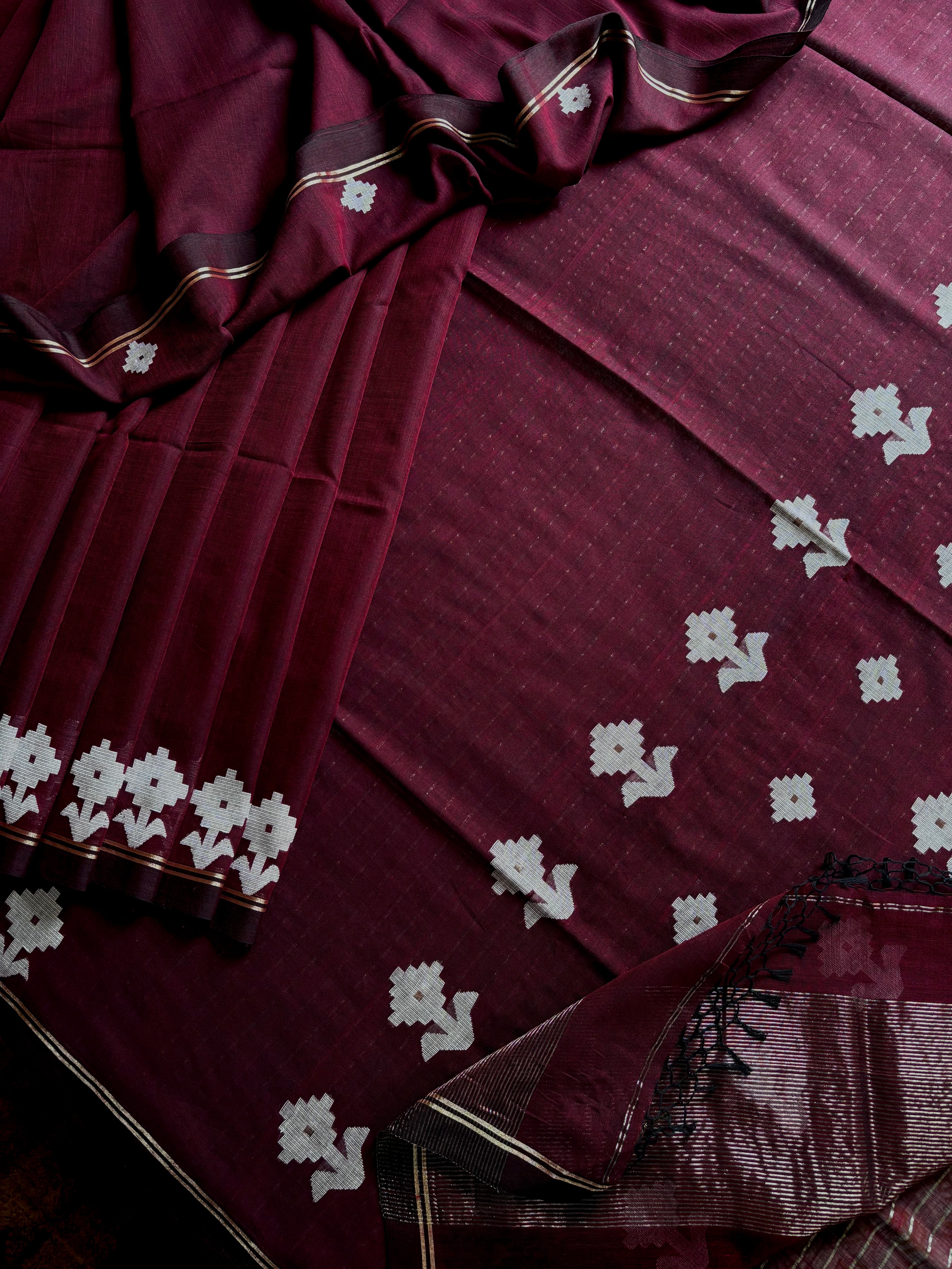 Handwoven Wine Colour Cotton Jamdani Saree