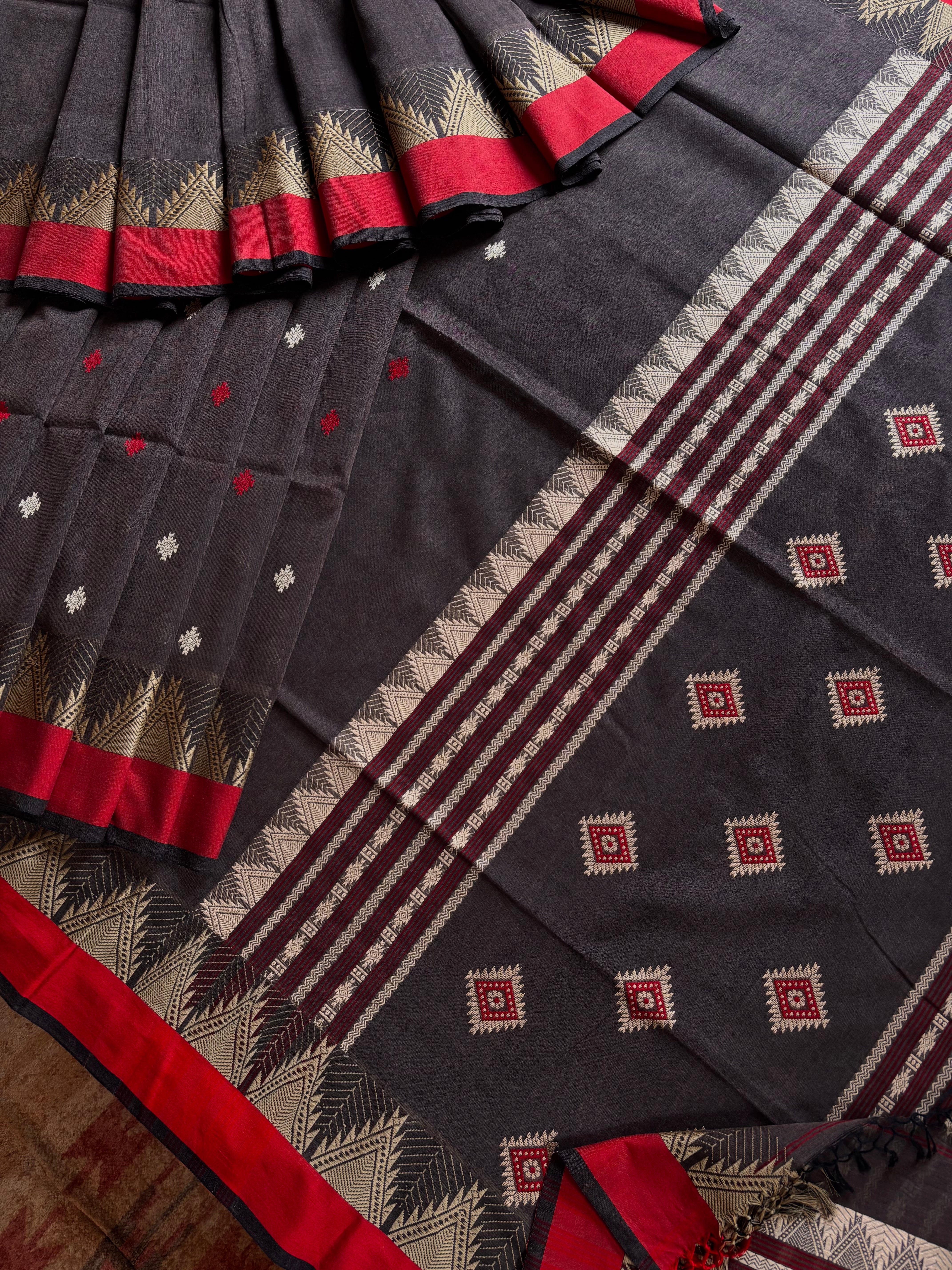 Handwoven Brown Colour Phulia Cotton Saree