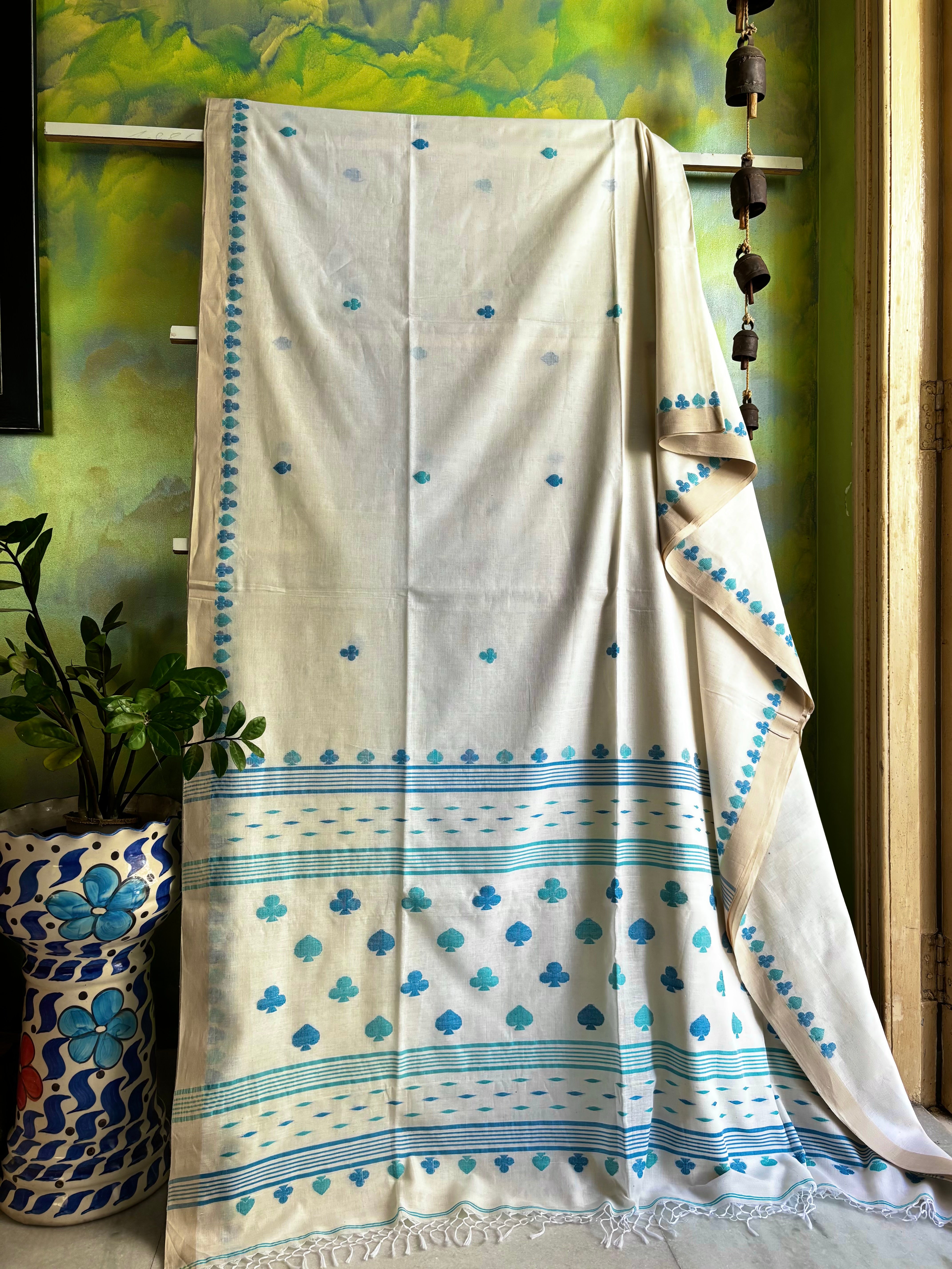 Handwoven Offwhite Cotton Jamdani