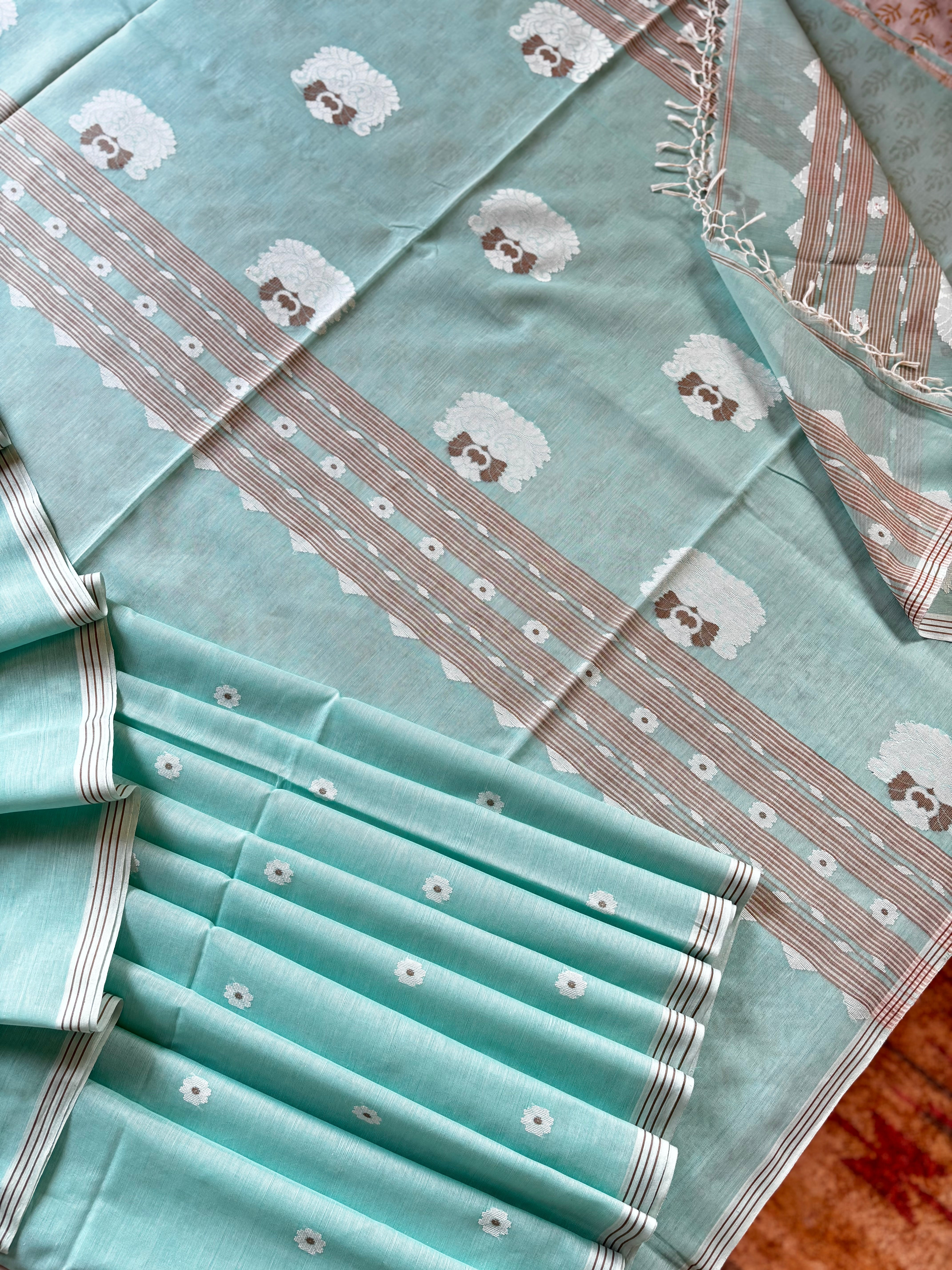 Handwoven Bluish Mint Green Cotton Jamdani Saree