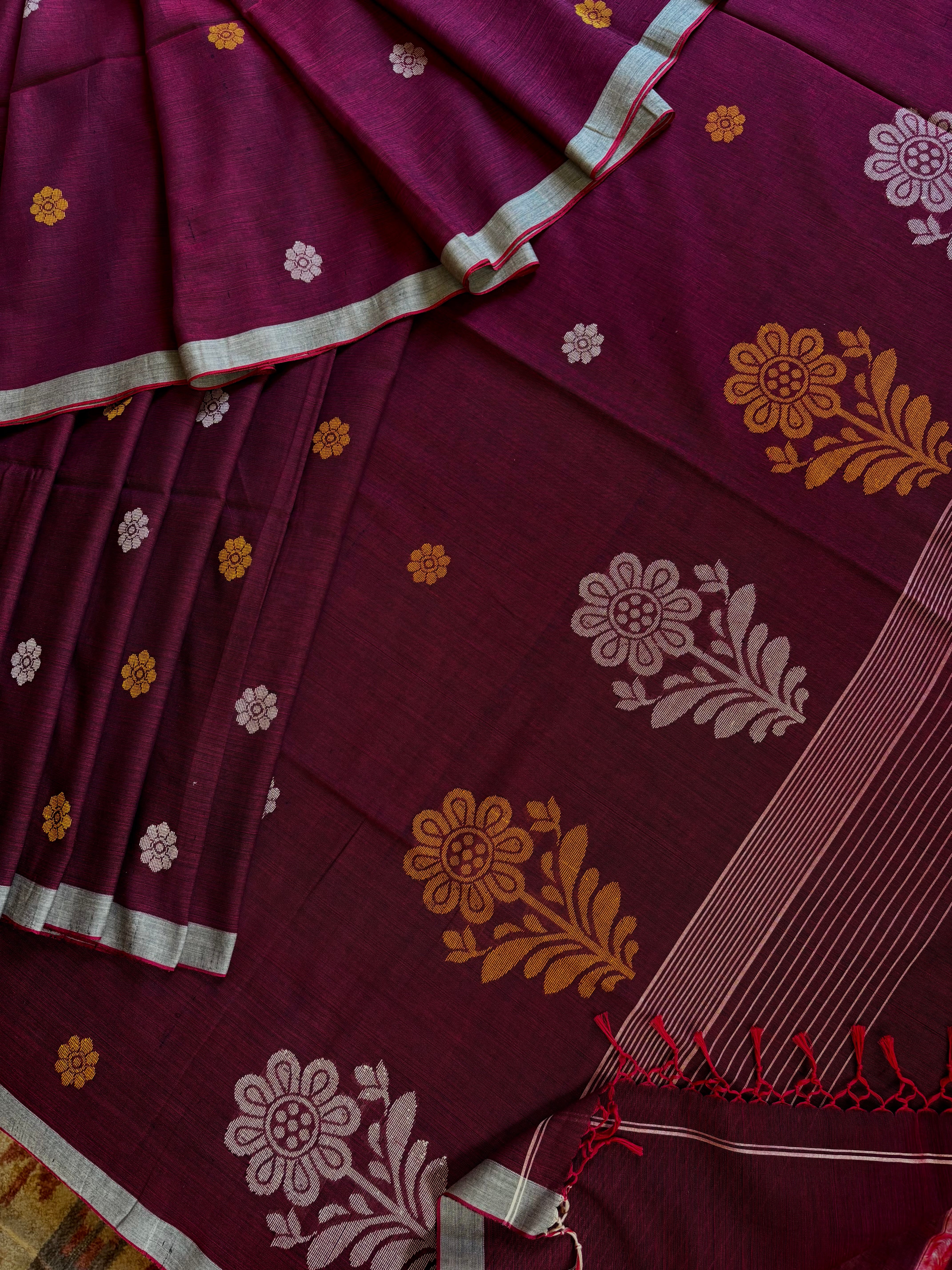 Handwoven Maroon Cotton Jamdani Saree