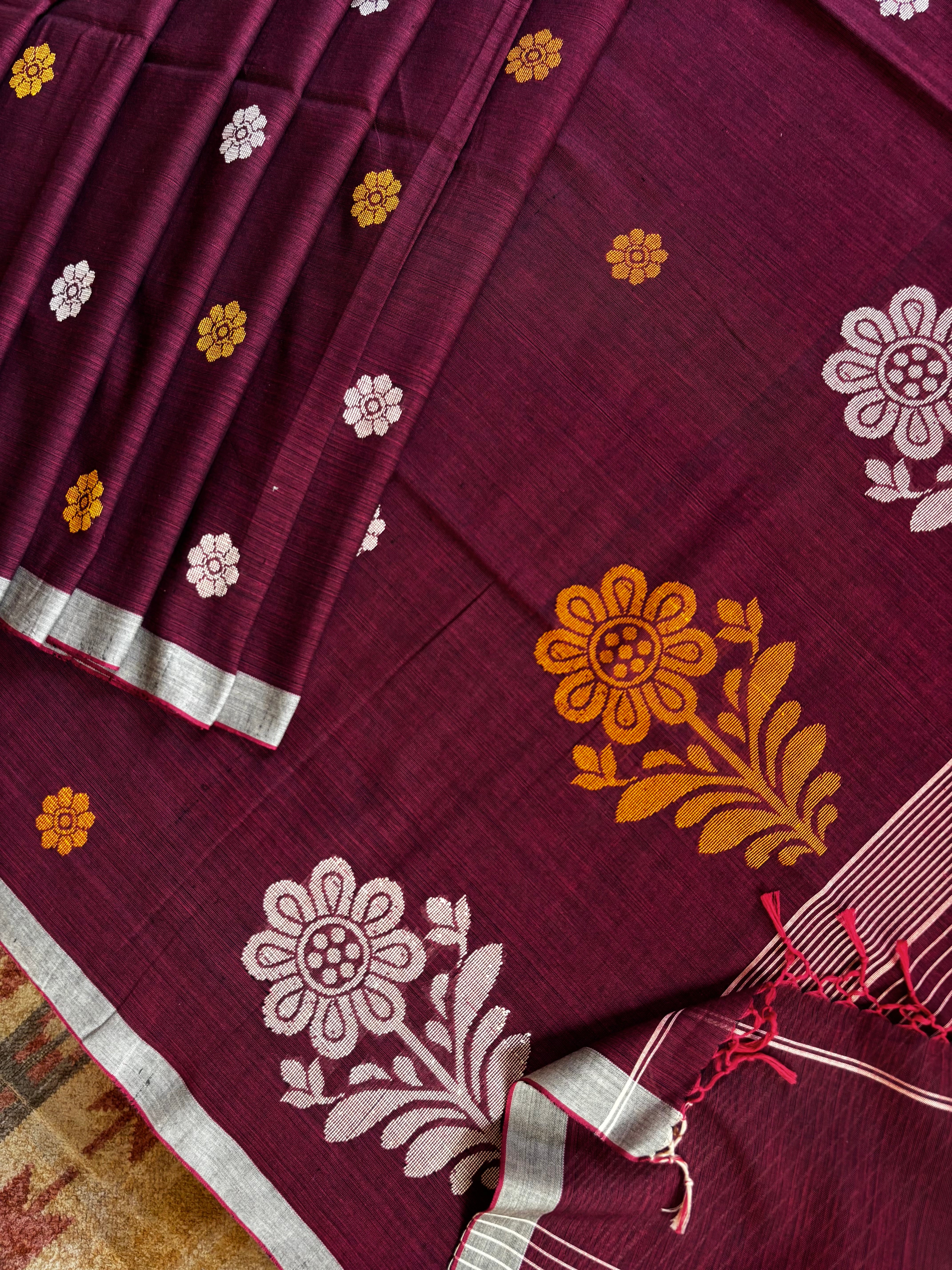 Handwoven Maroon Cotton Jamdani Saree