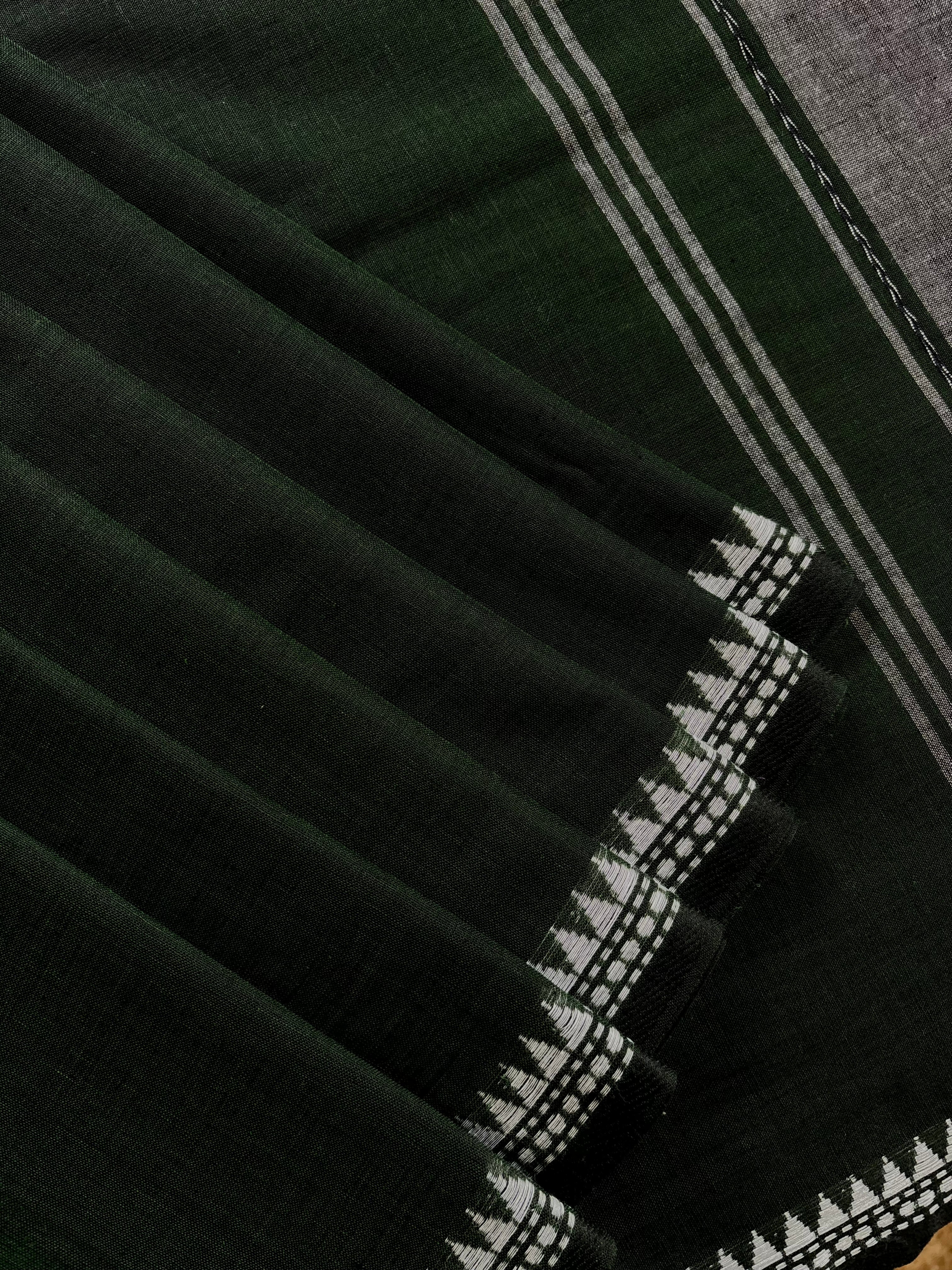 Handwoven Dark Bottle Green Cotton Dhonekhali Saree