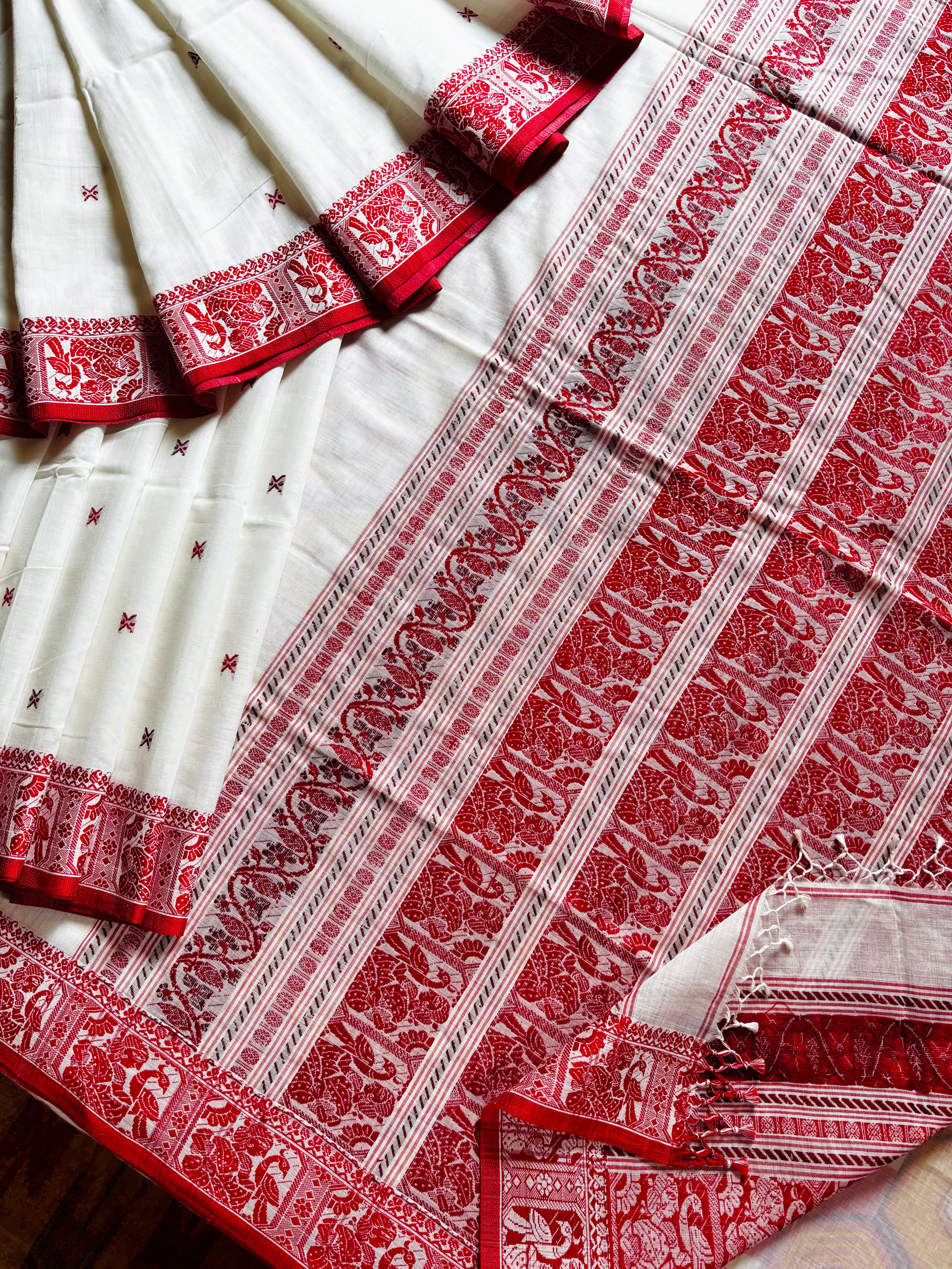 Handwoven White Red Cotton Baluchari Saree