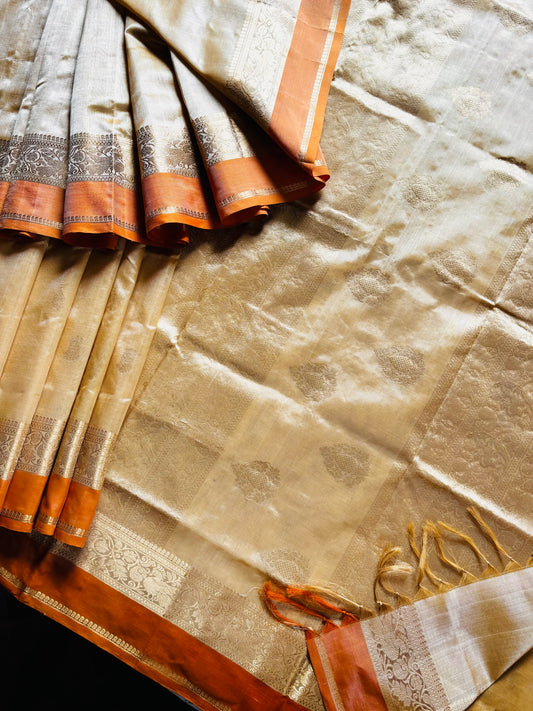 Handwoven Gold Sand Dual Toned Pure Silk Cotton Kanchipuram Saree