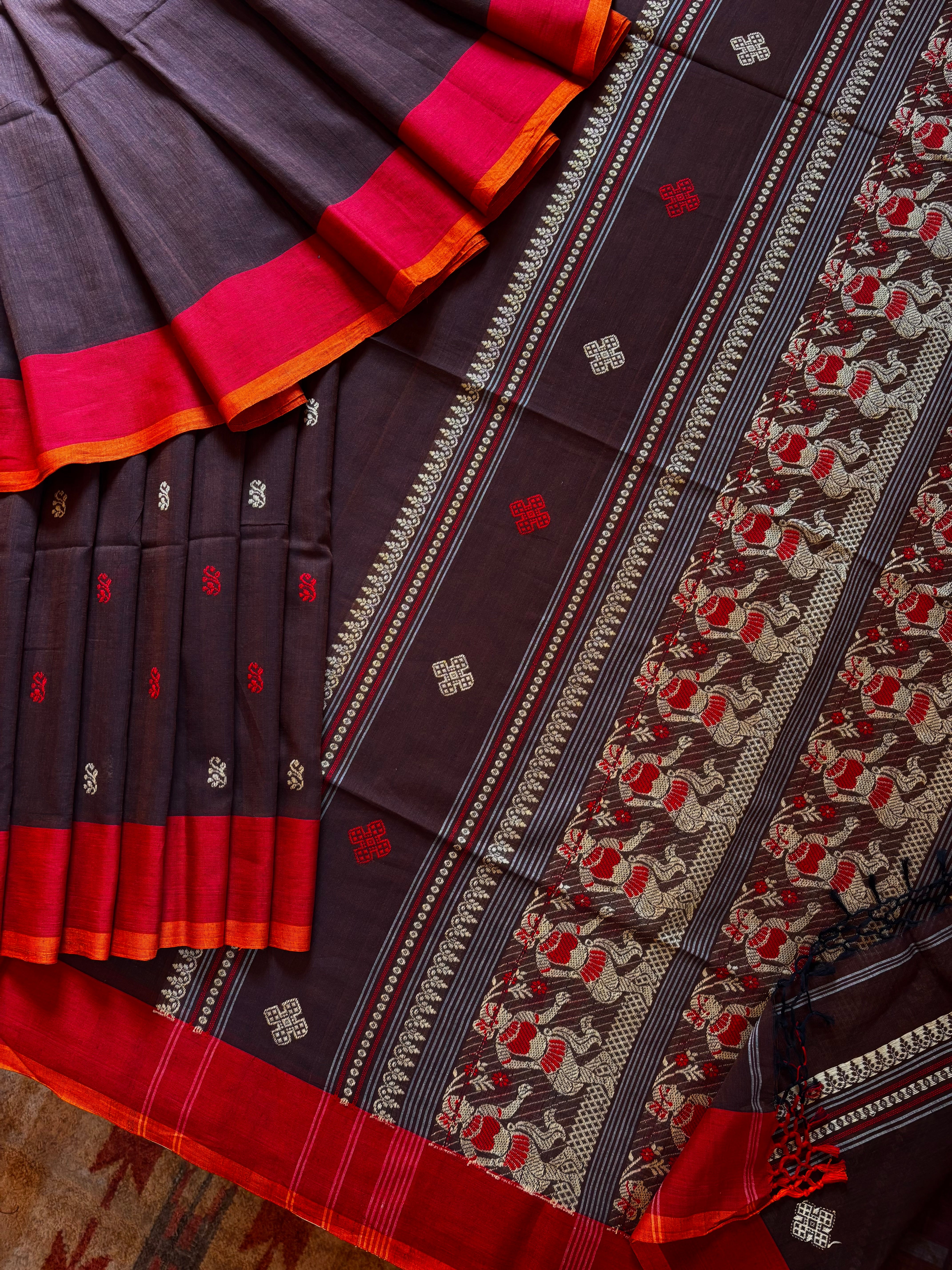 Handwoven Brown Colour Baluchari Cotton Saree
