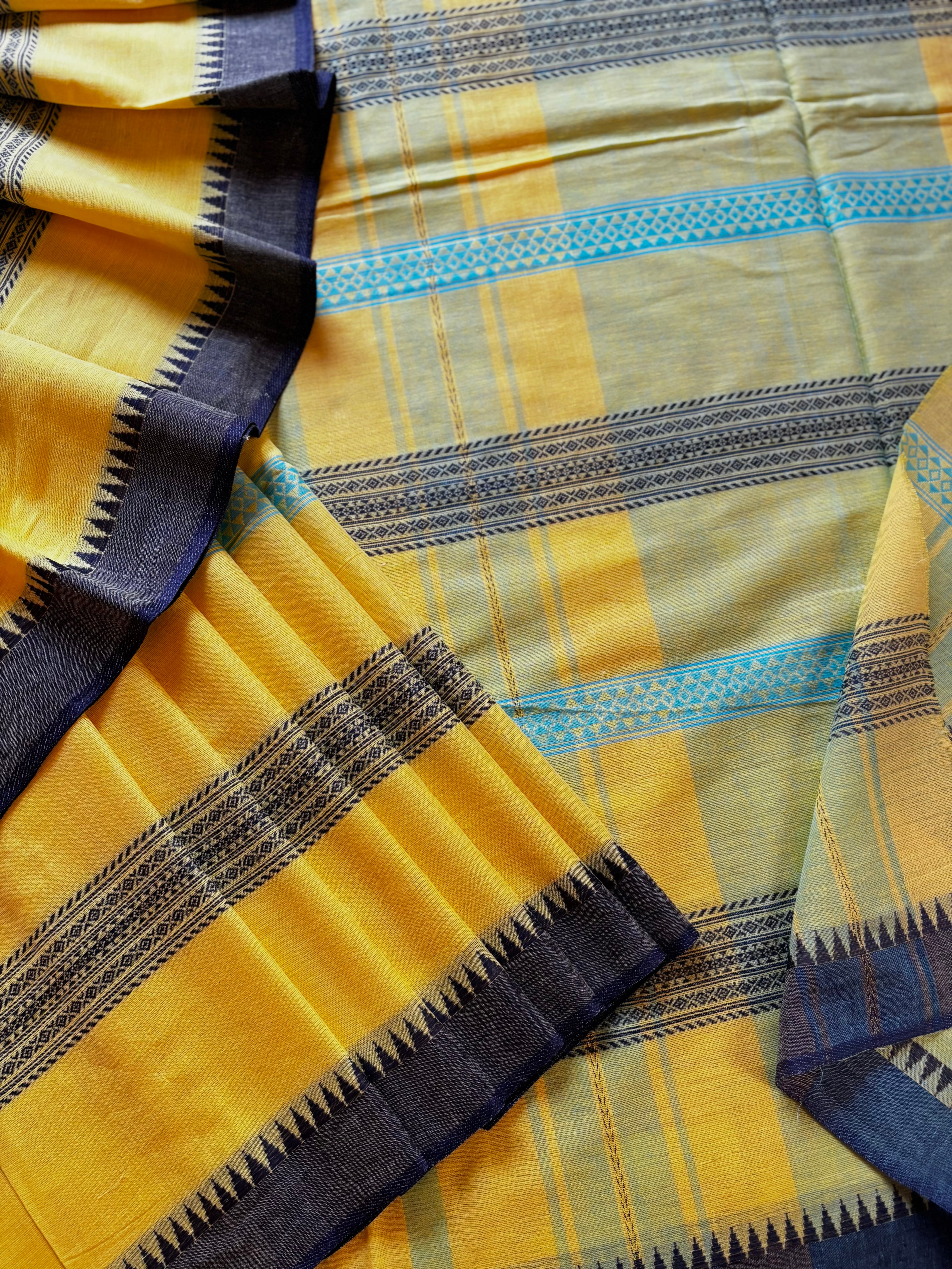 Handwoven Yellow Colour Pure Cotton Dhonekhali Saree