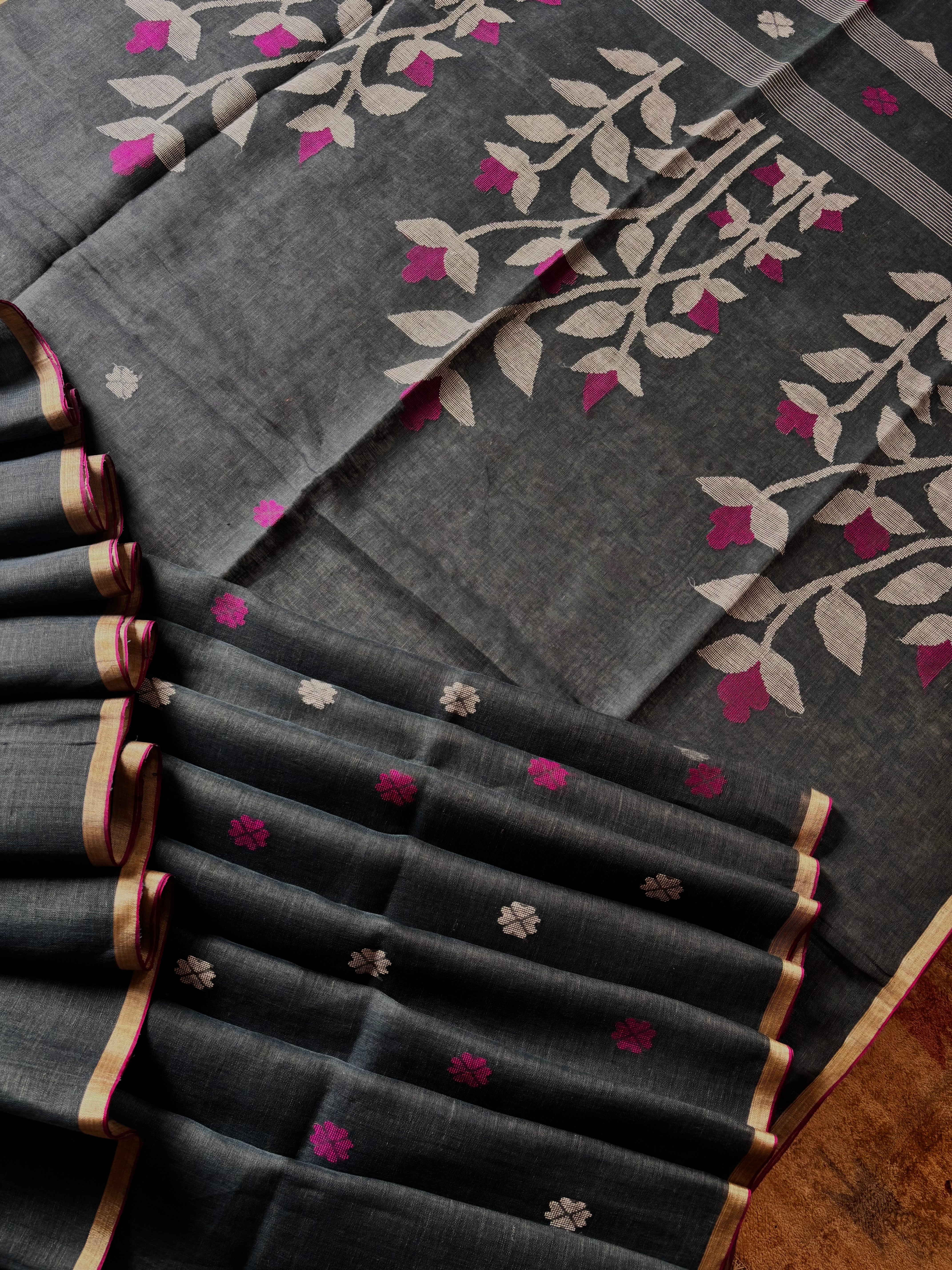 Handwoven Bluish Grey Linen Jamdani Saree