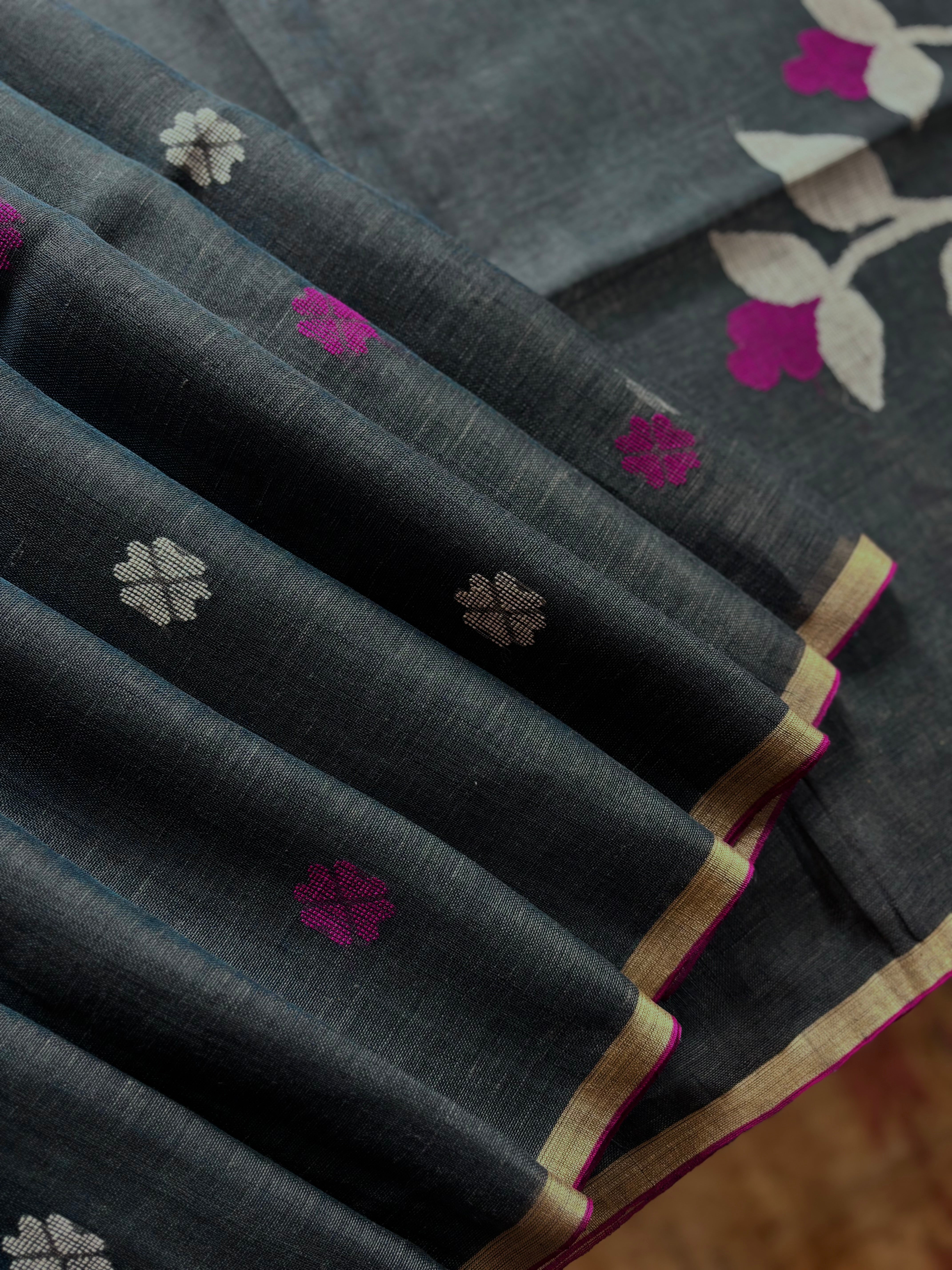 Handwoven Bluish Grey Linen Jamdani Saree