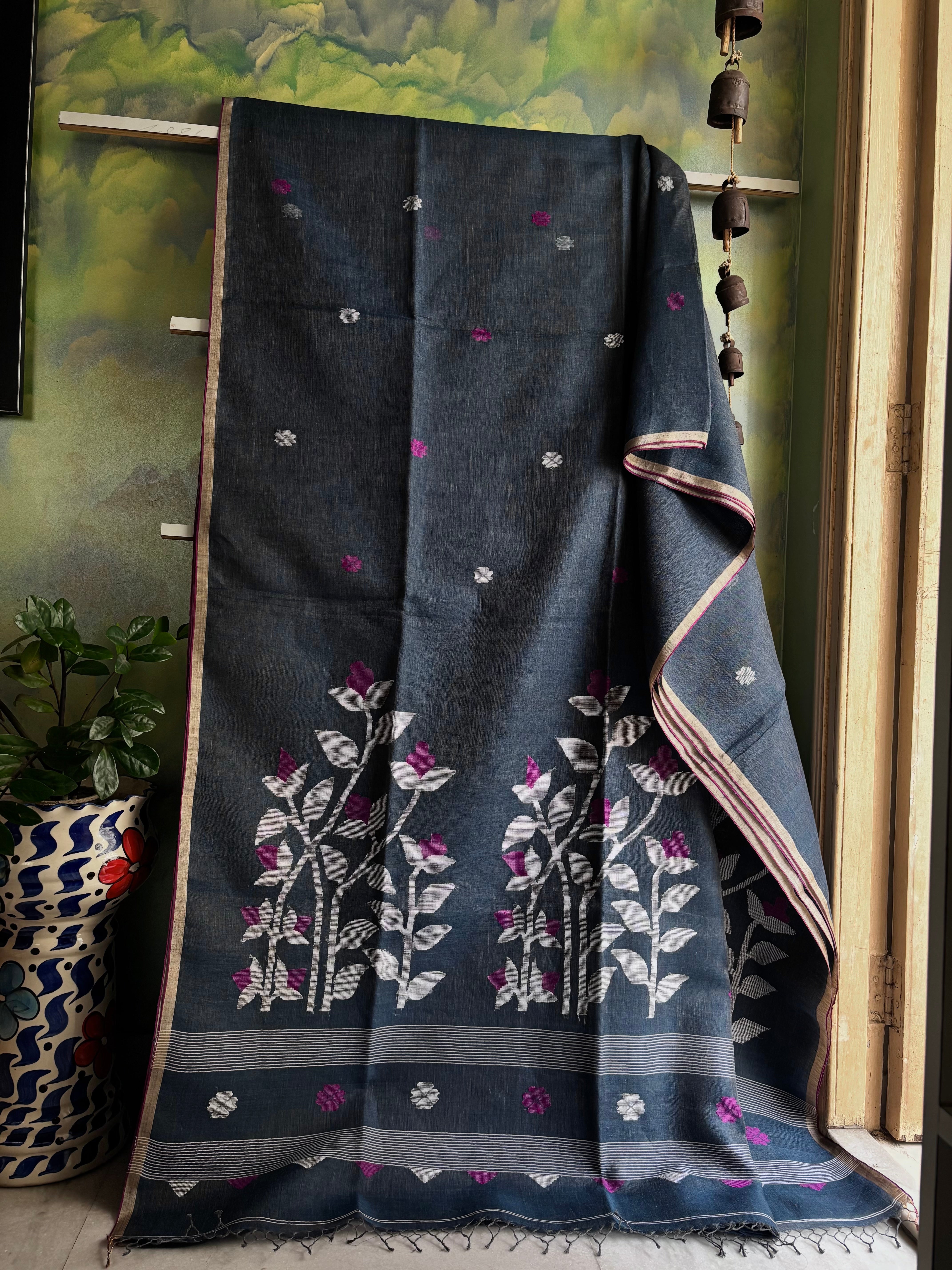 Handwoven Bluish Grey Linen Jamdani Saree