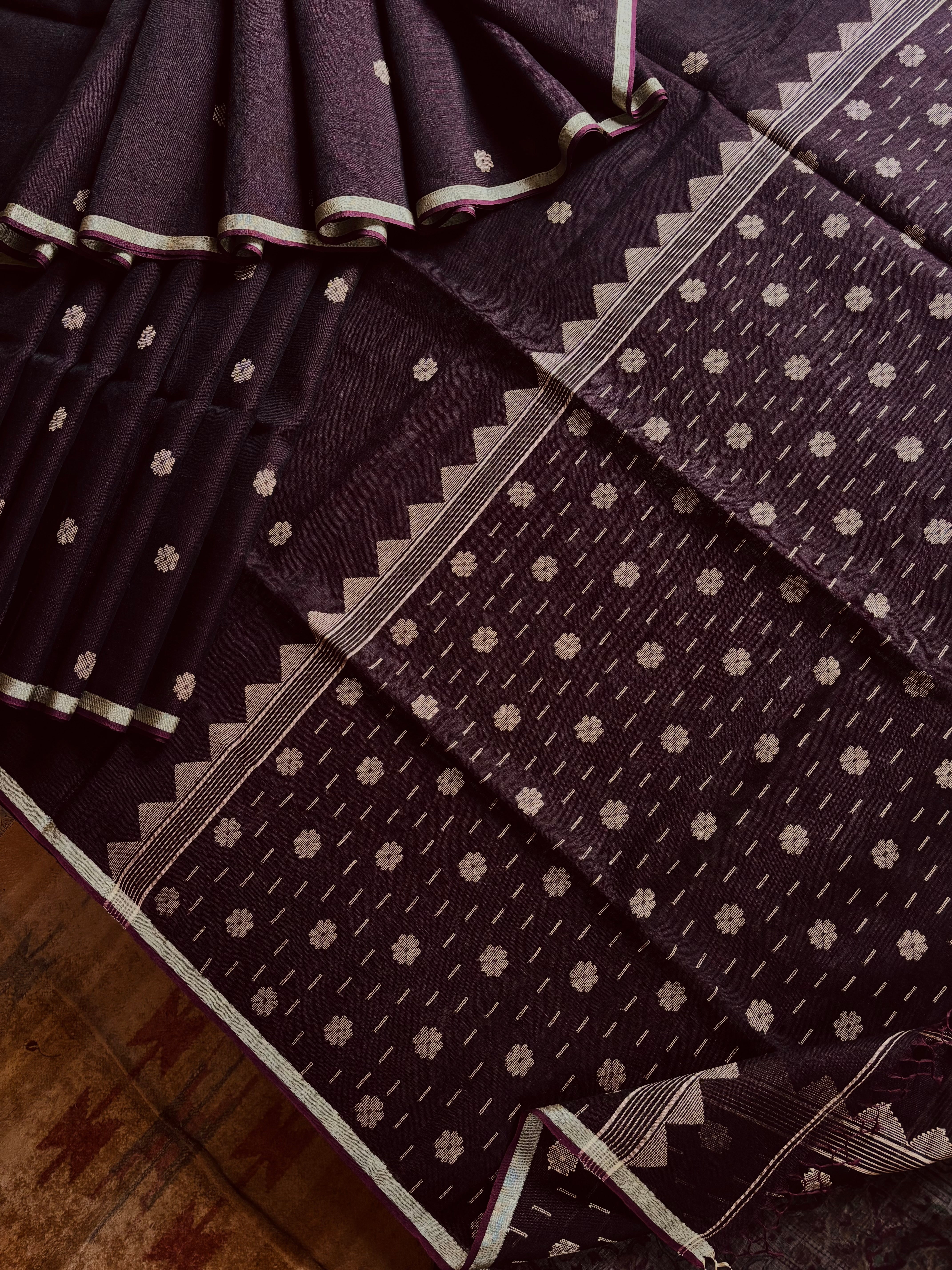Handwoven Dark Plum Colour Linen Jamdani Saree