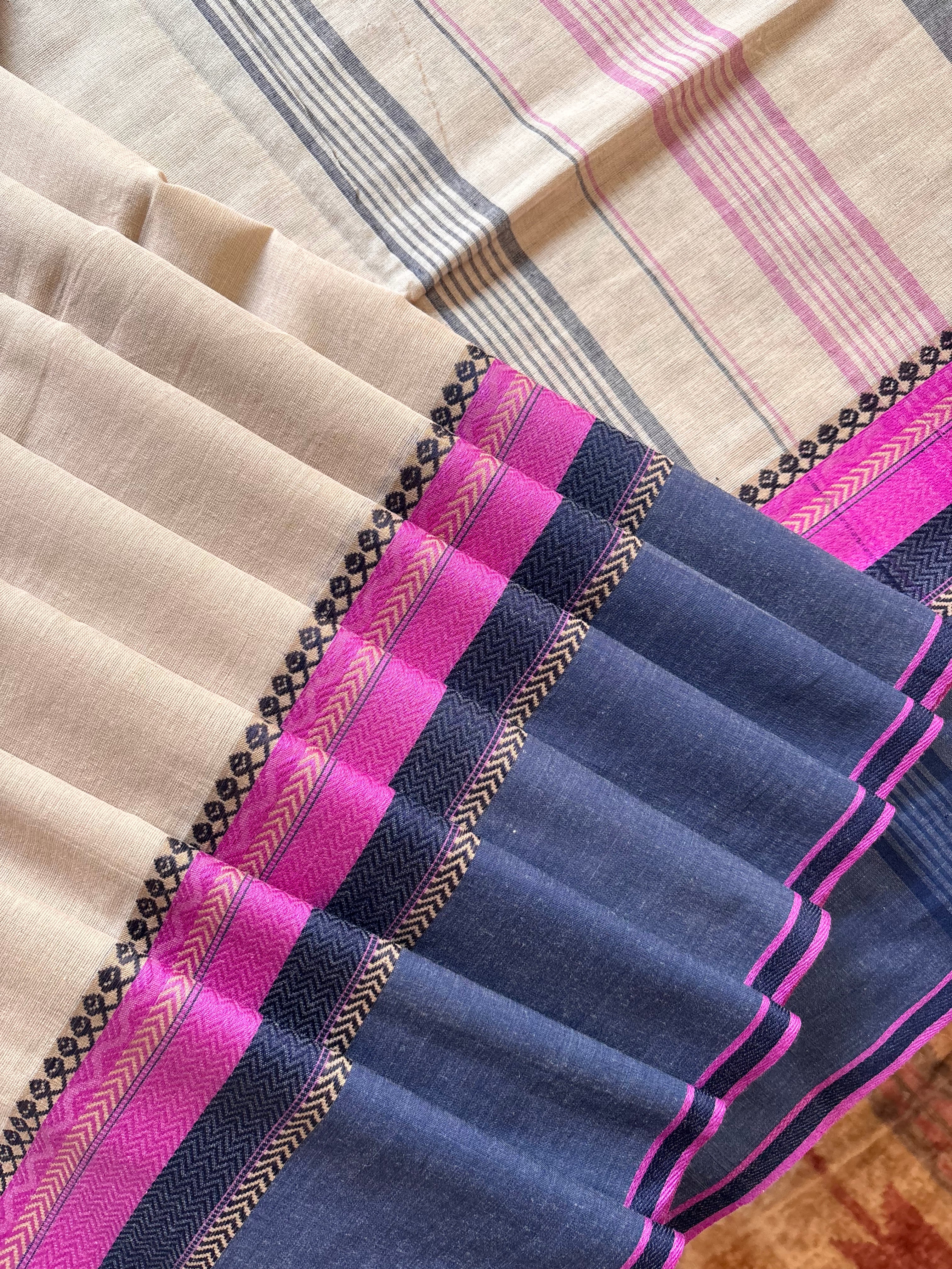 Handwoven Beige Colour Phulia Cotton Saree
