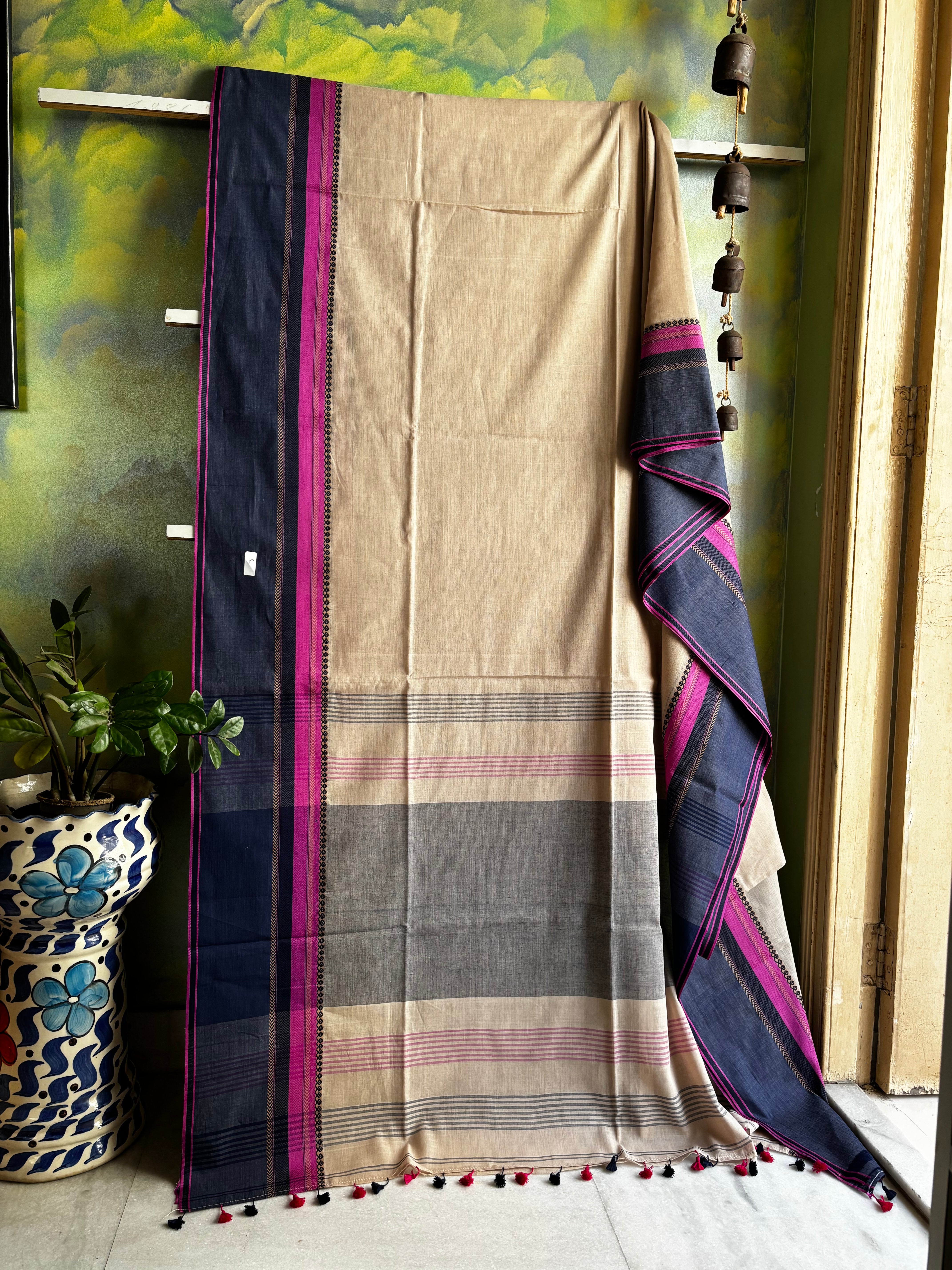 Handwoven Light Beige Colour Phulia Cotton Saree