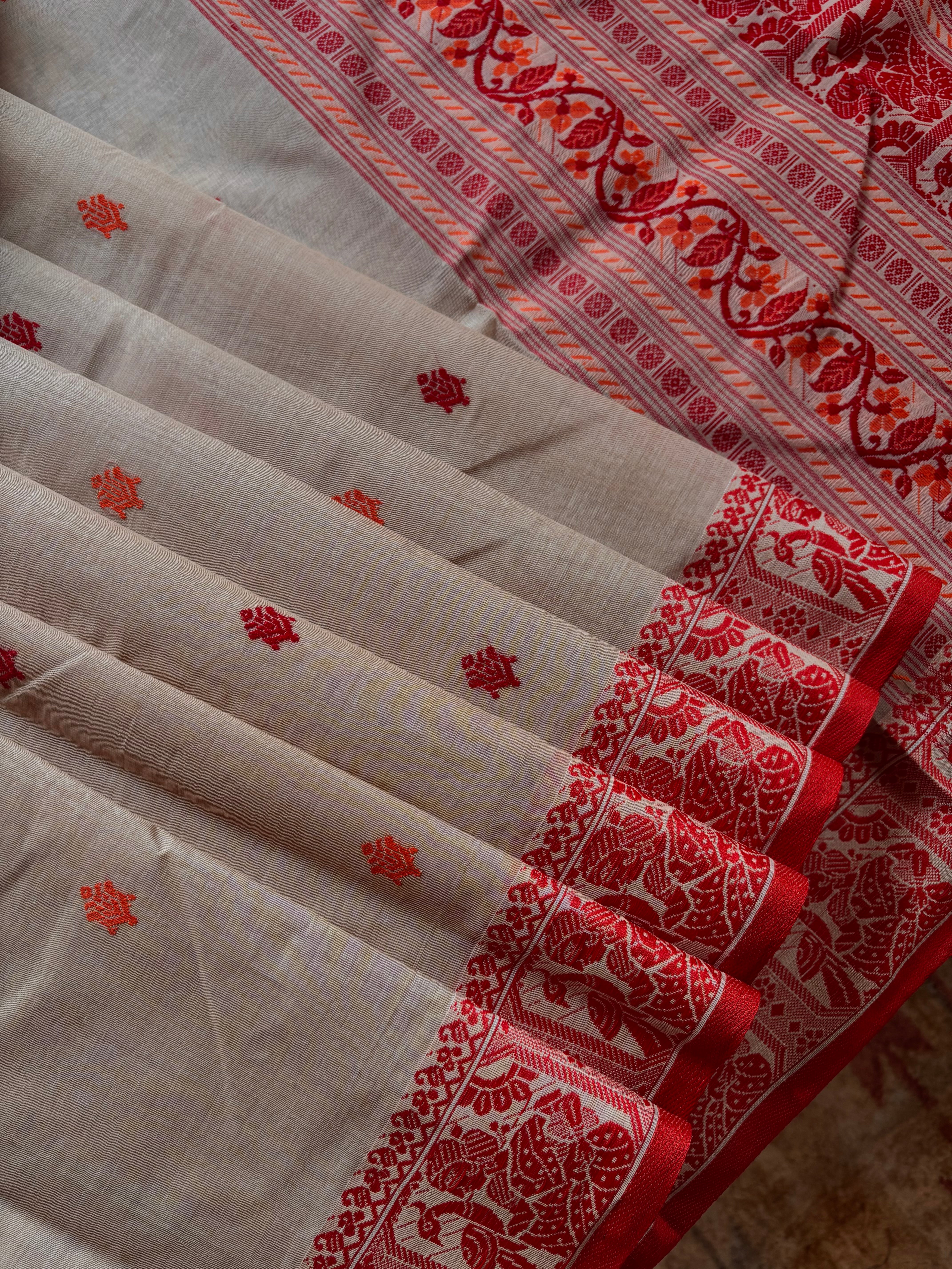Handwoven Beige Red Phulia Cotton Saree