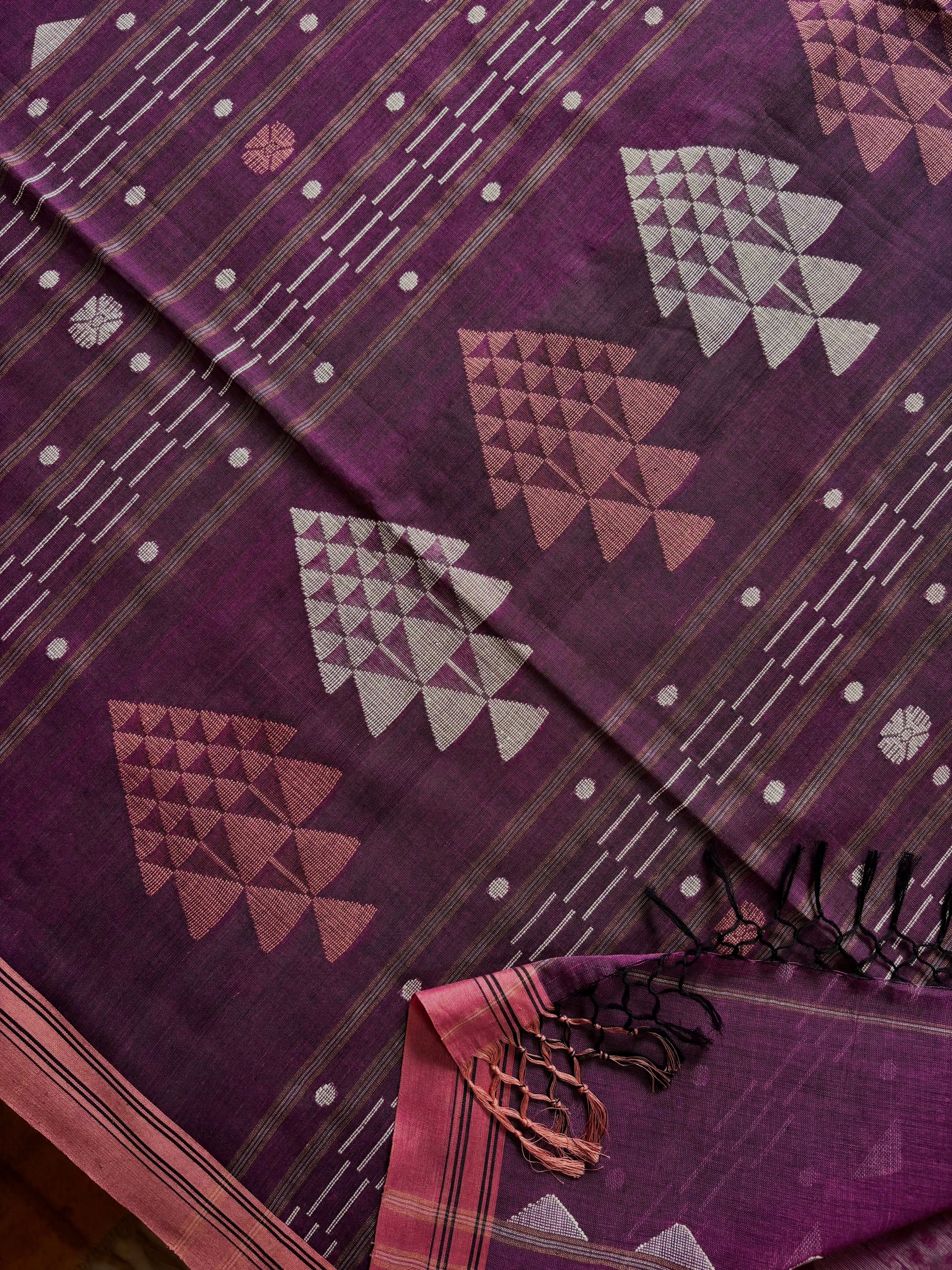 Handwoven Dusty Mauve Colour Cotton Jamdani Saree