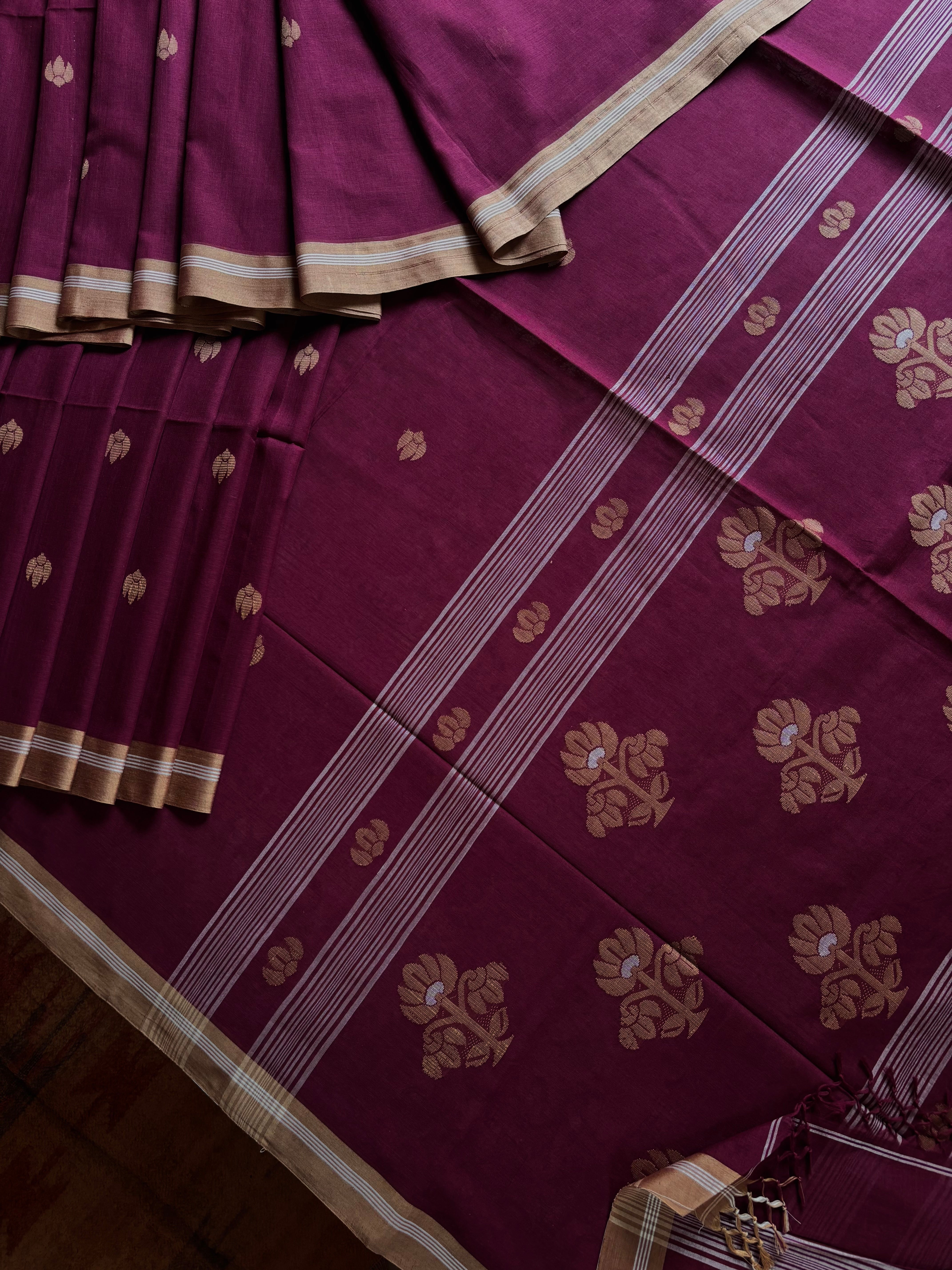 Handwoven Purple Brown Cotton Jamdani Saree