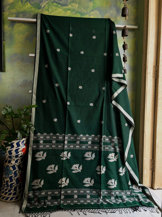 Handwoven Emerald Green Cotton Jamdani Saree