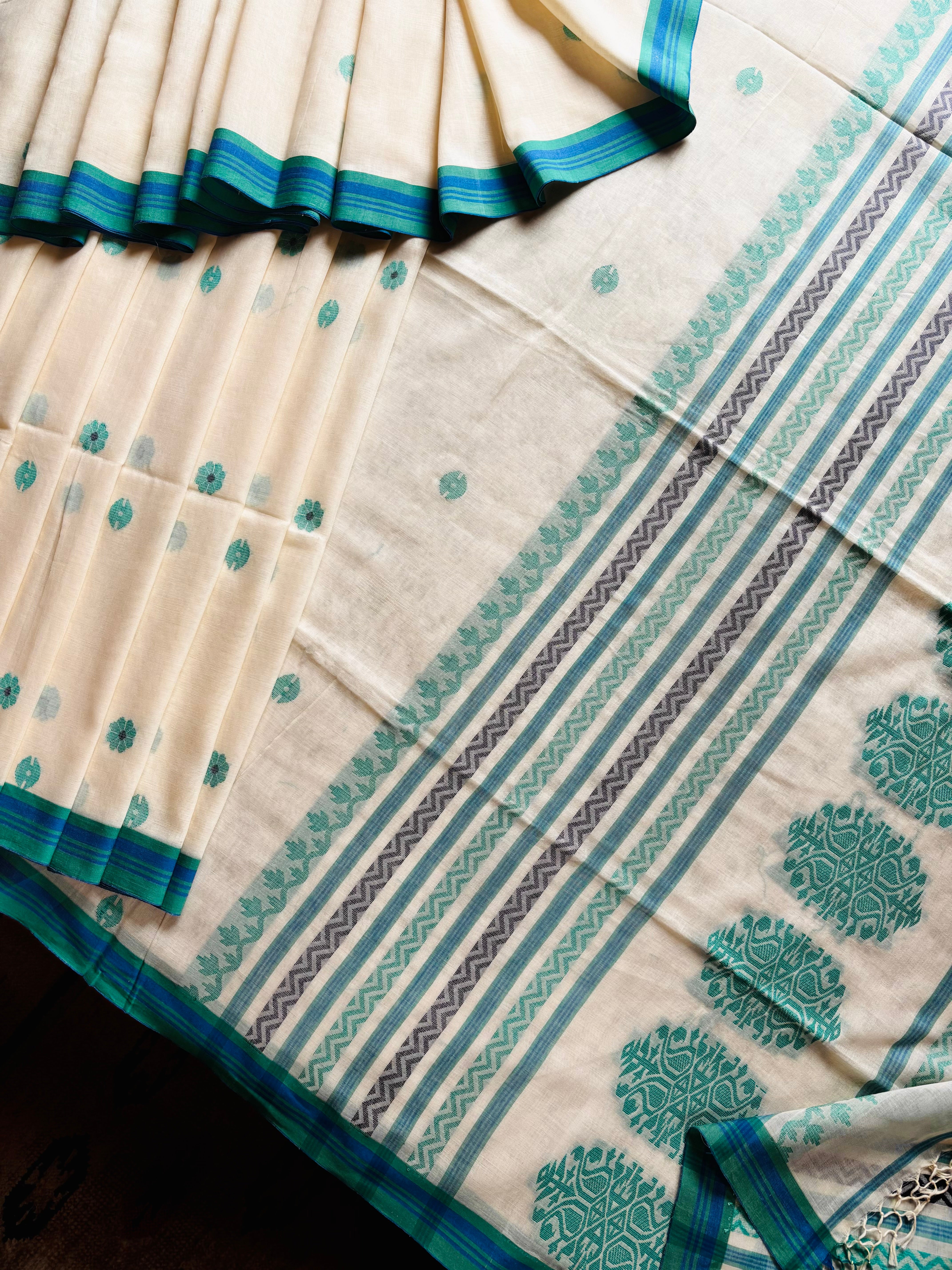 Handwoven Cream White Cotton Jamdani Saree