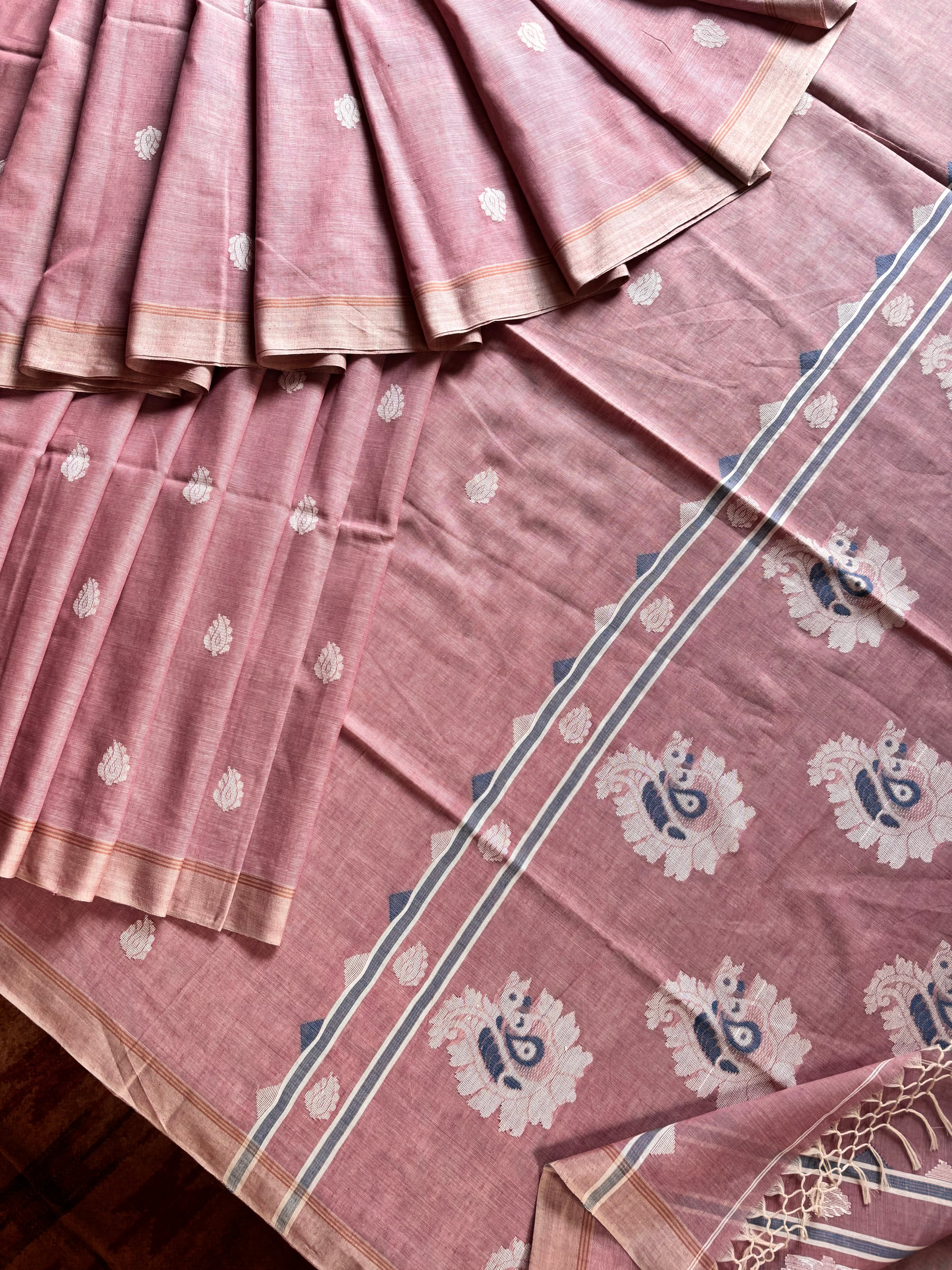 Handwoven Dusty Pink Cotton Jamdani Saree